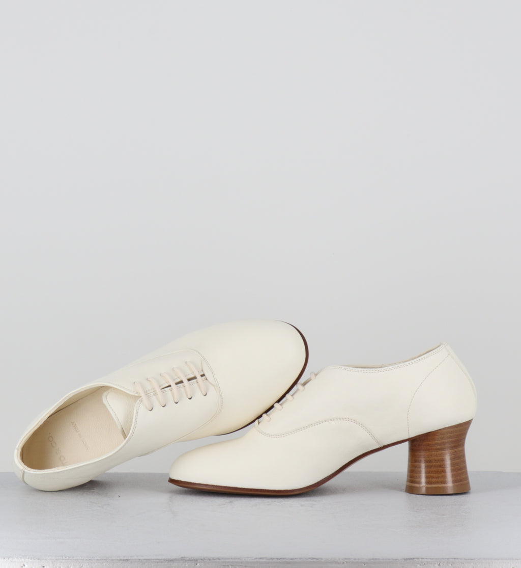 Chaussures à lacets à talon en cuir blanc - STJA 50 WHITE