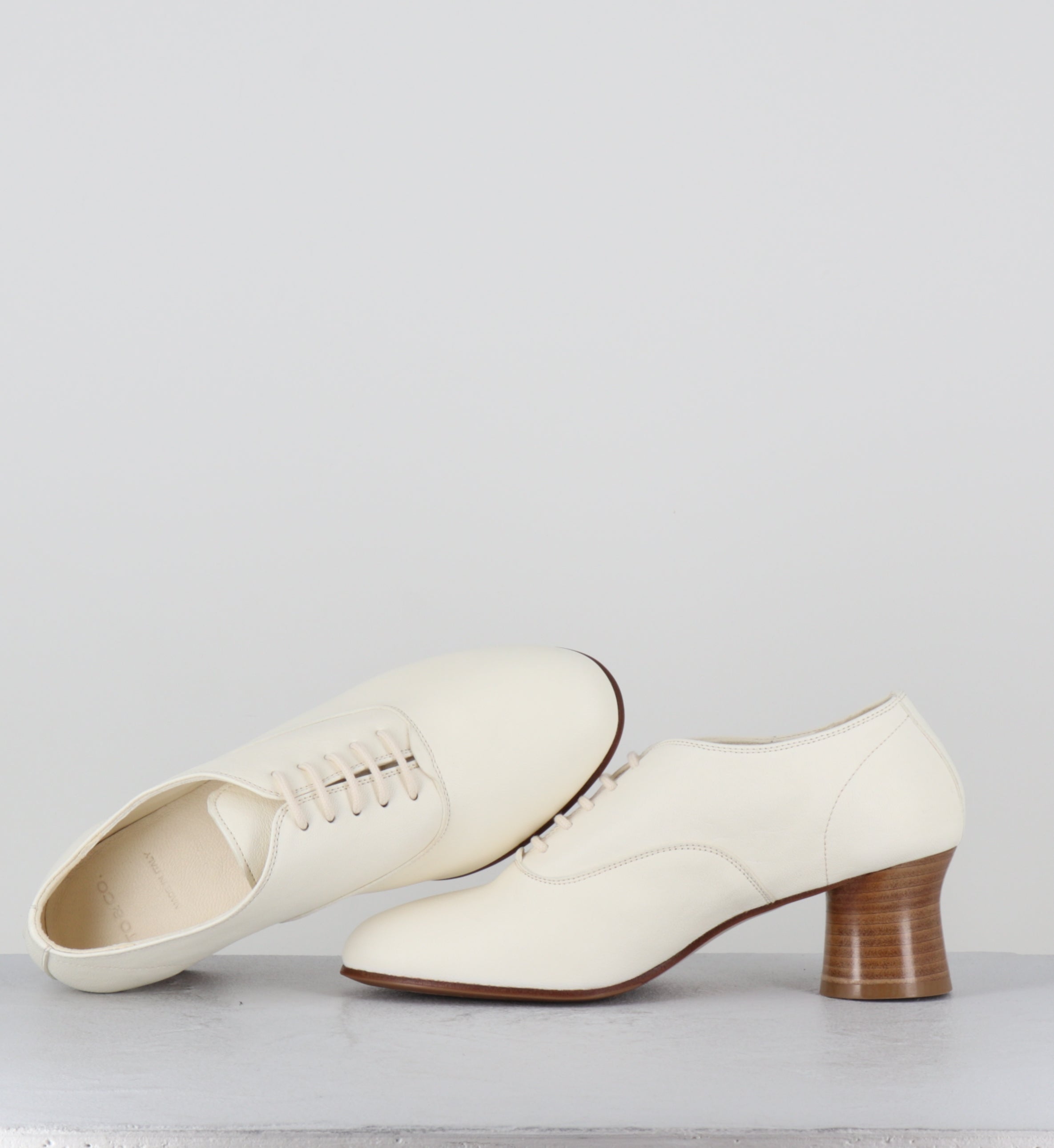 Chaussures à lacets à talon en cuir blanc - STJA 50 WHITE