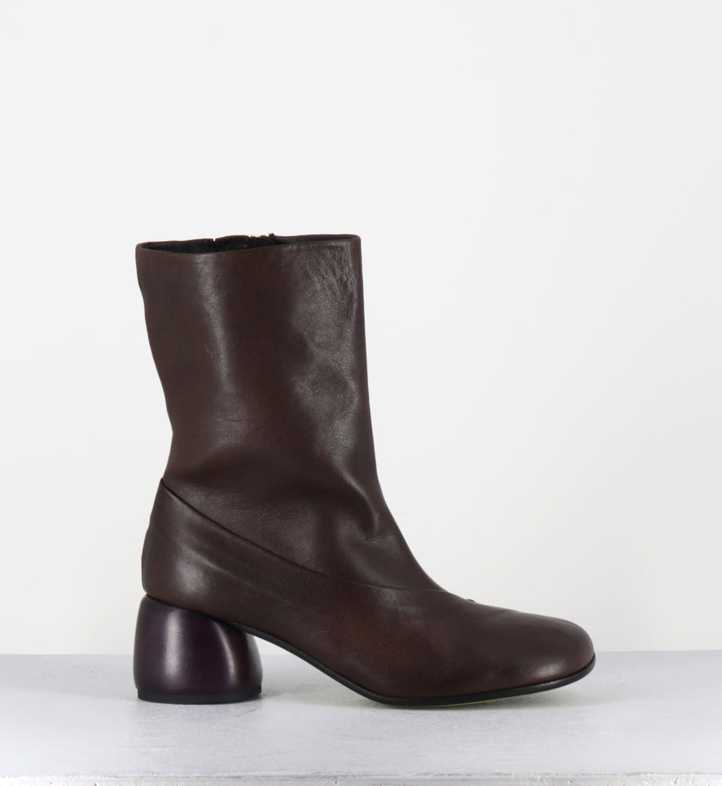 DONI01 FOX CASTAGNA