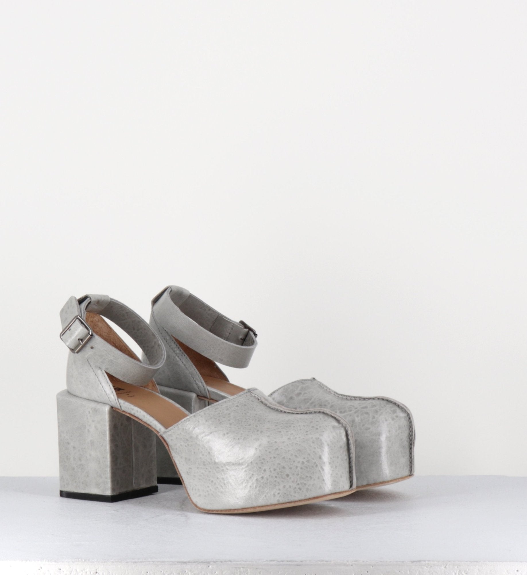 Babies à plateforme en cuir gaufré gris - 1GS445 NAPLAK LIGHT GREY