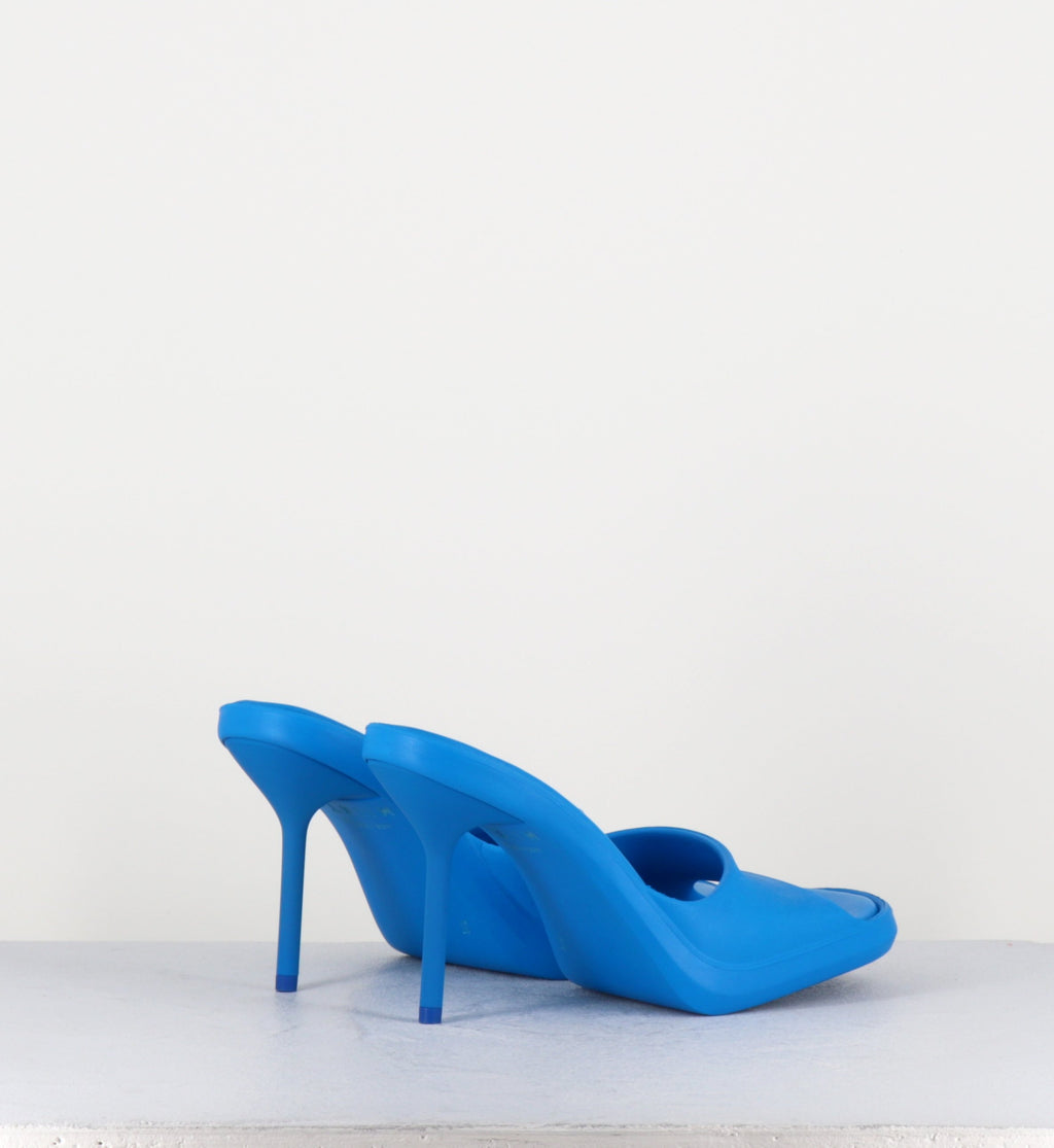 IDA BLUE SANDALS