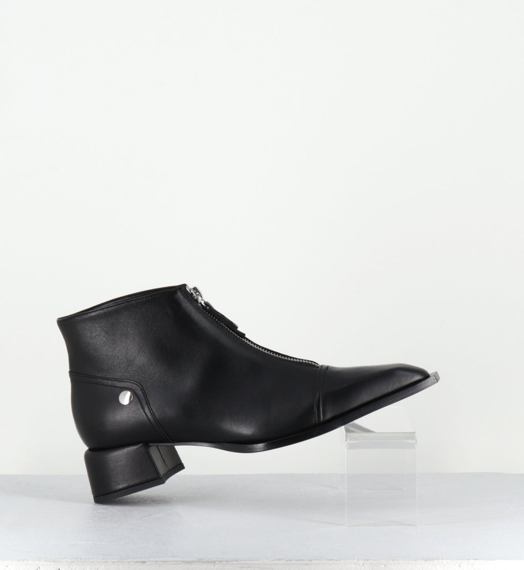 INE25 NAPPA NERO