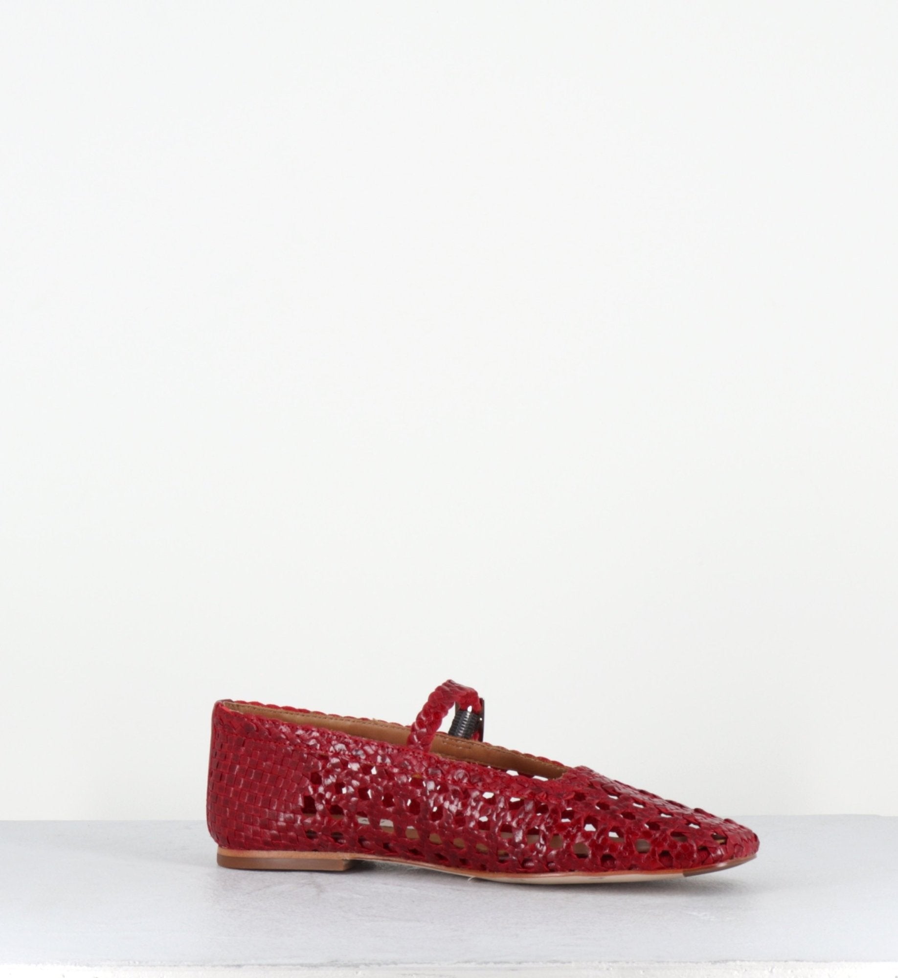 YEIDA DARK RED BALLERINAS