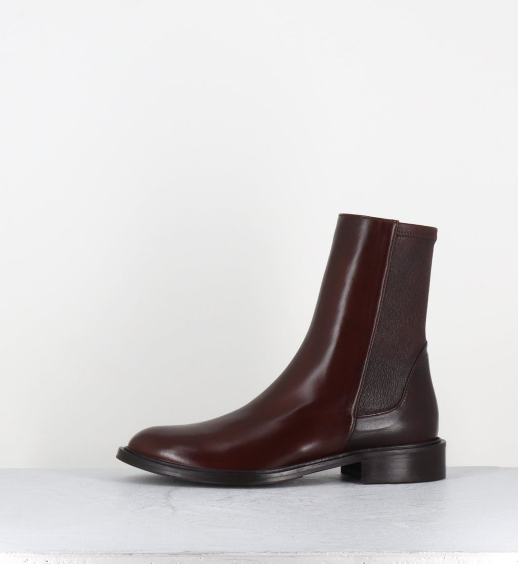 GAVENE NAPPA SQUIRREL