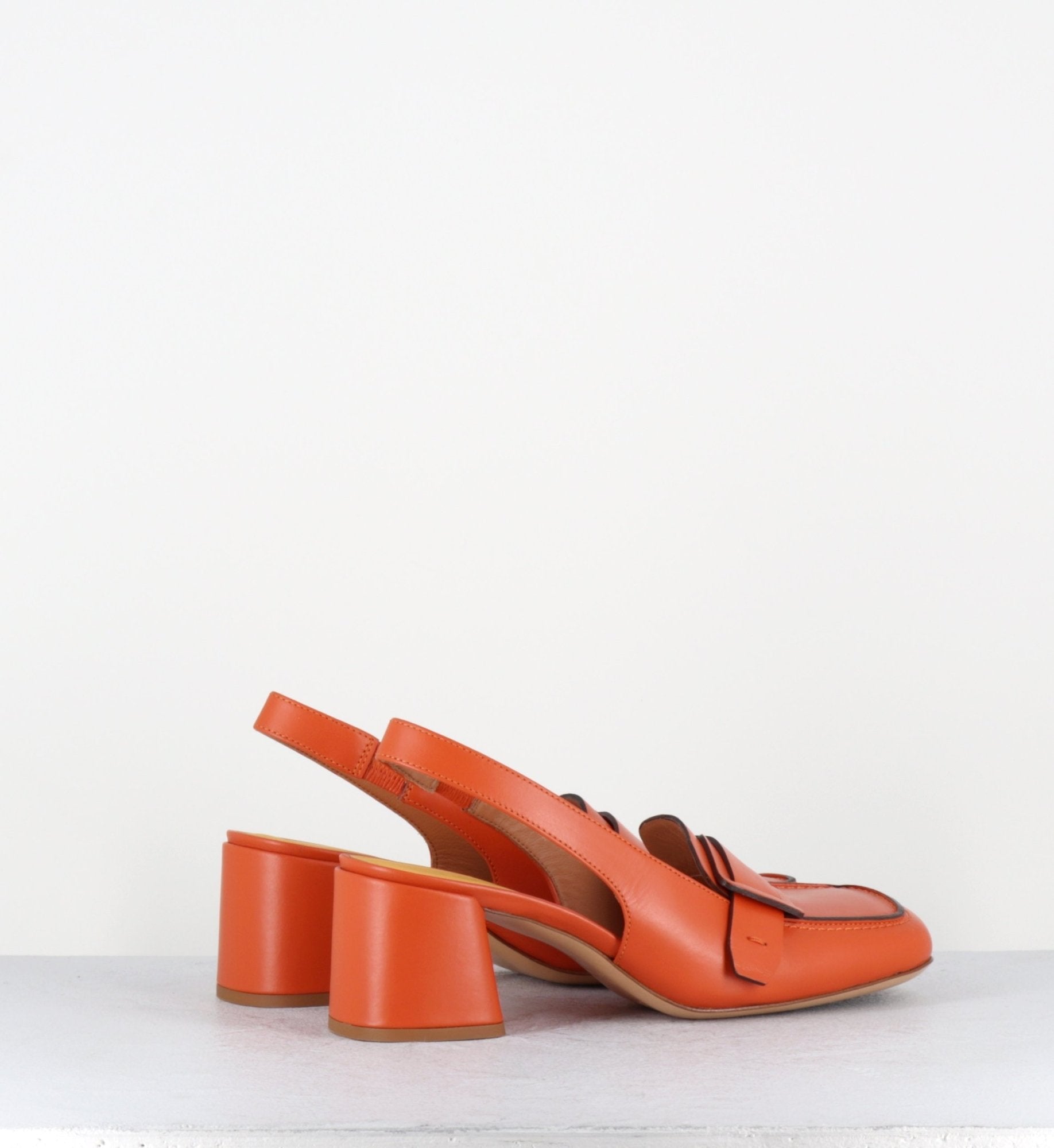 S242234 REMUVE ORANGE