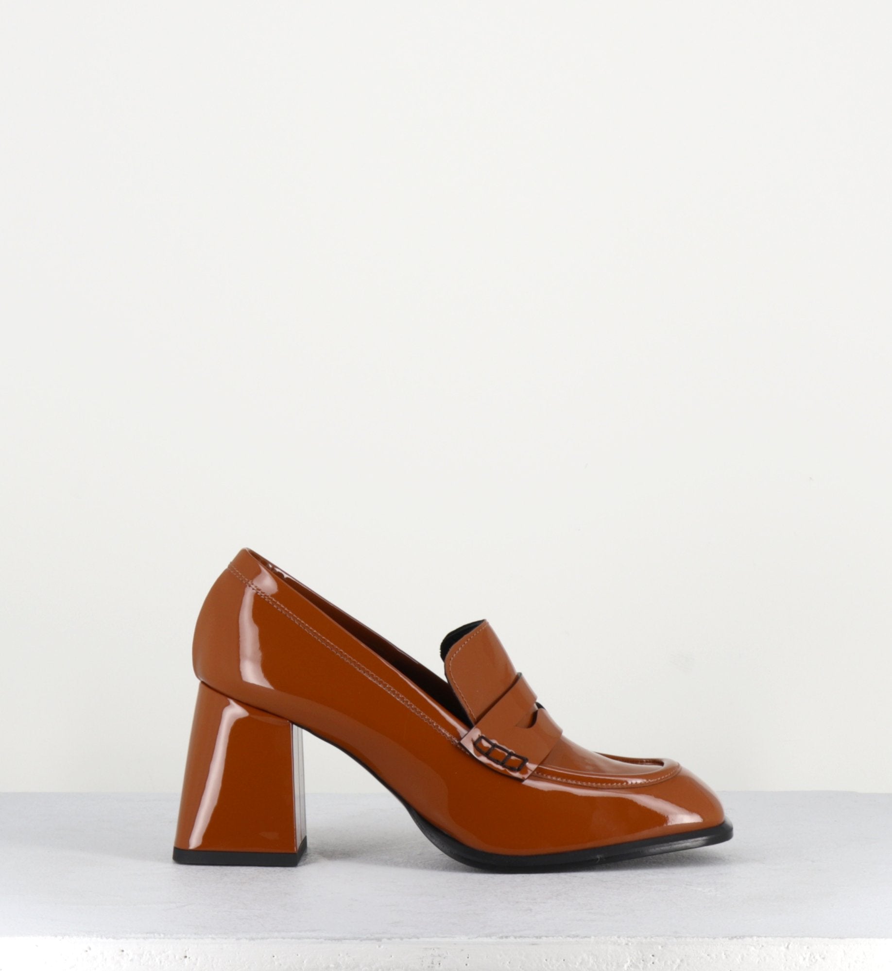 CATHY TANGERINE