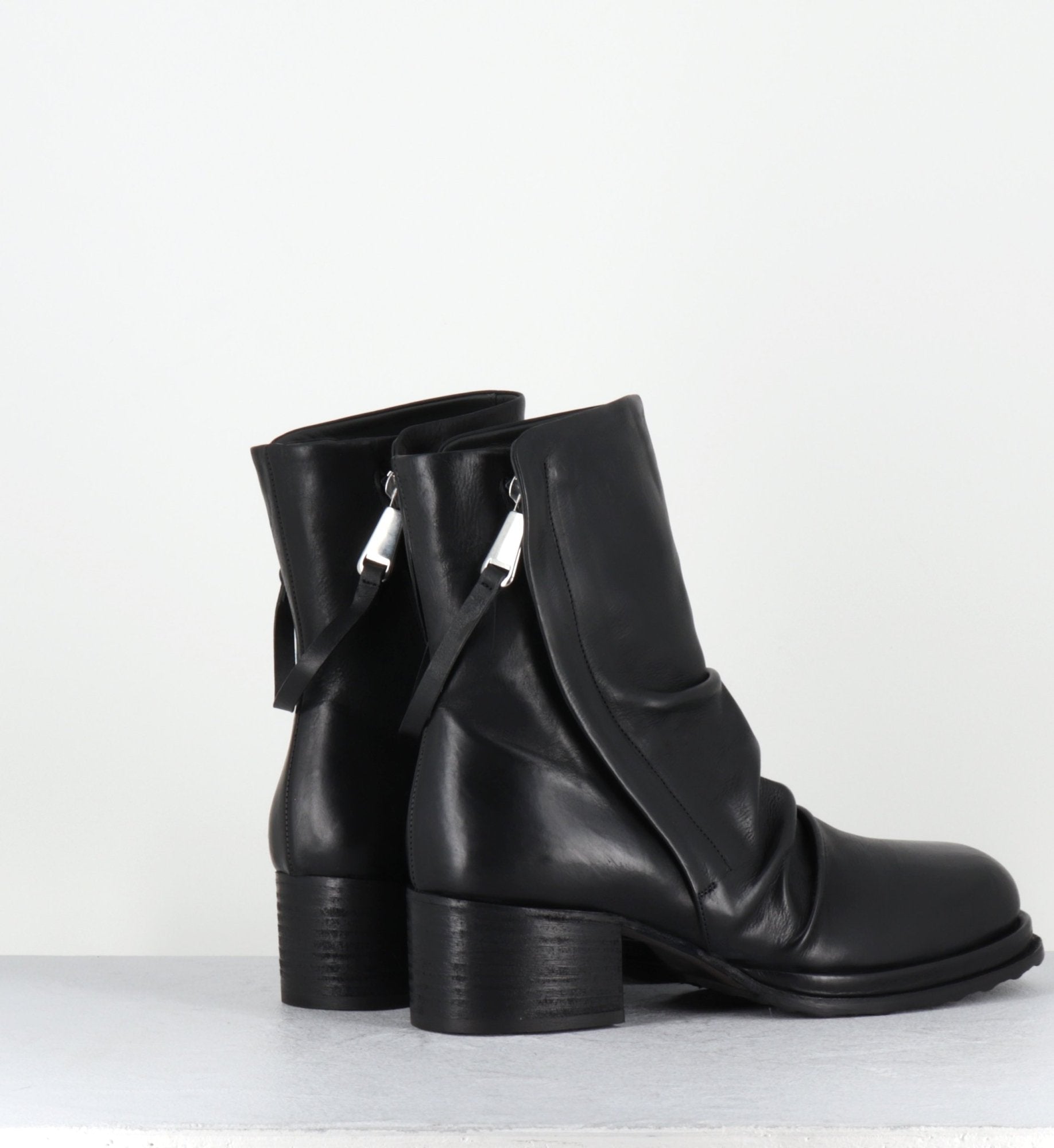BURTON ANKLE BOOT