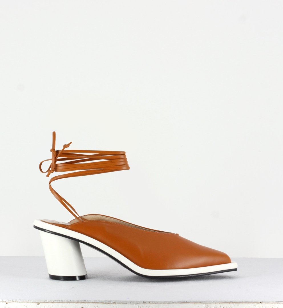 REIKE NEN - CLEAN PUMPS MULES
