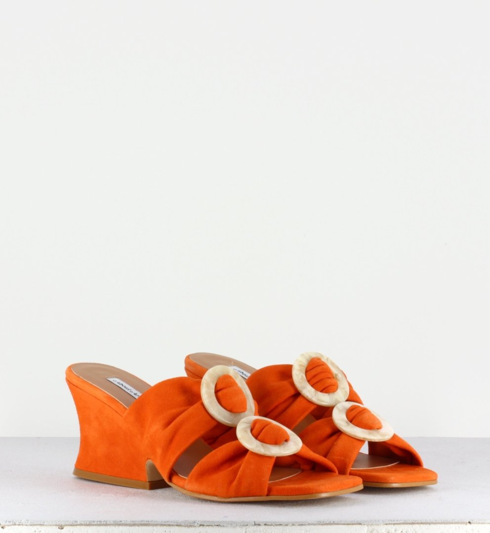 Mules en daim orange avec ornement - Valentina