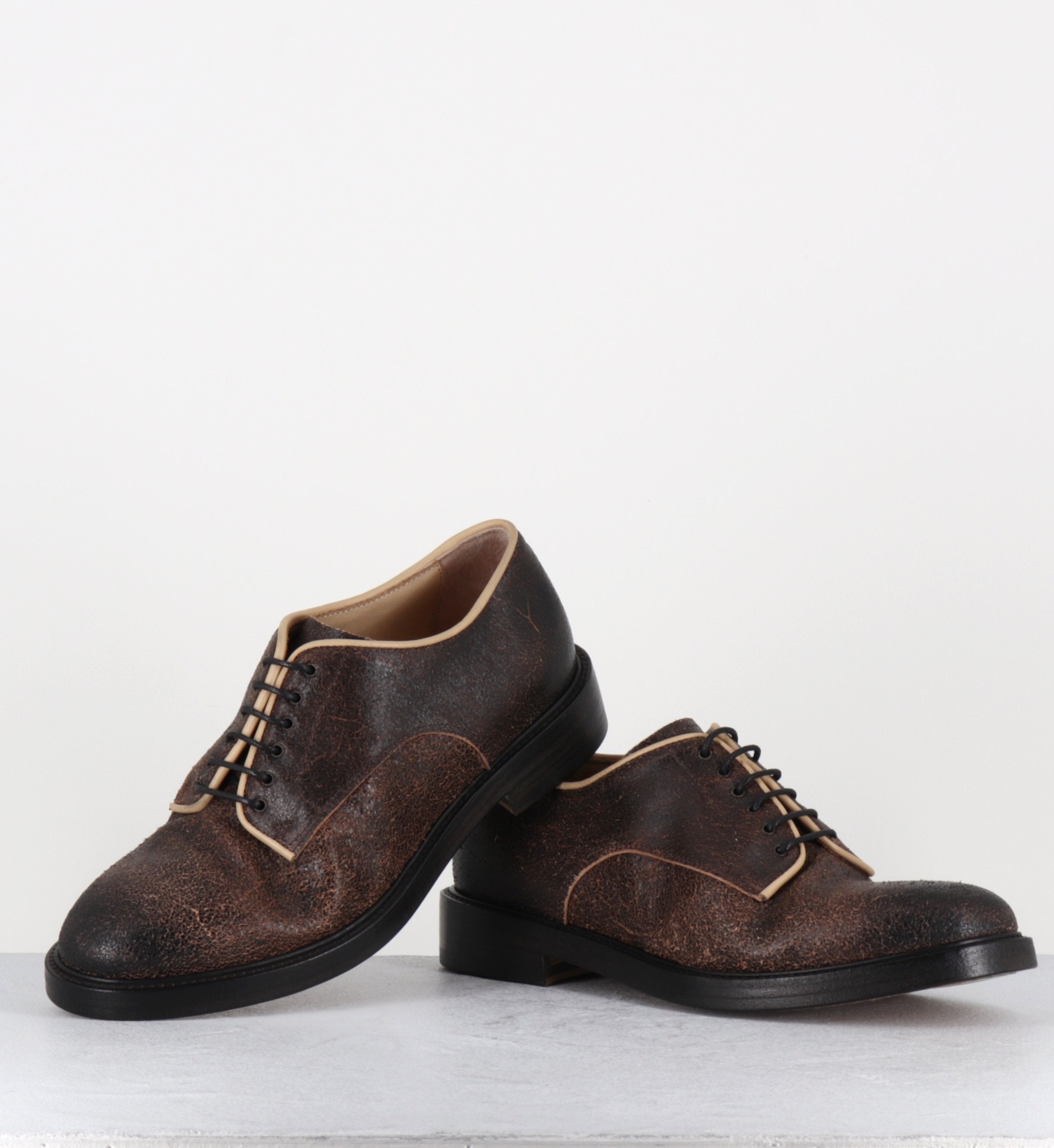 SOTOHANE BLACK COWHIDE