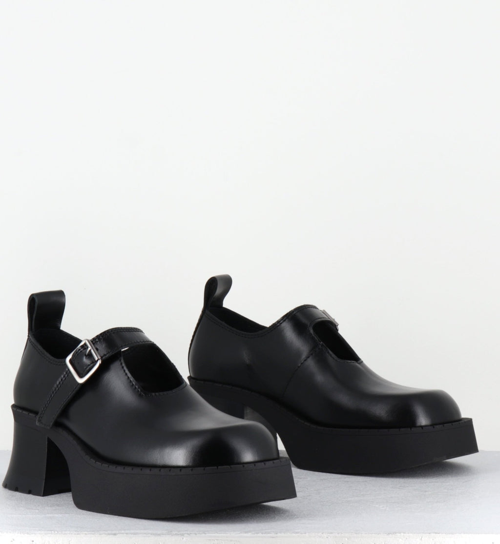BIRGIT BLACK BROGUES