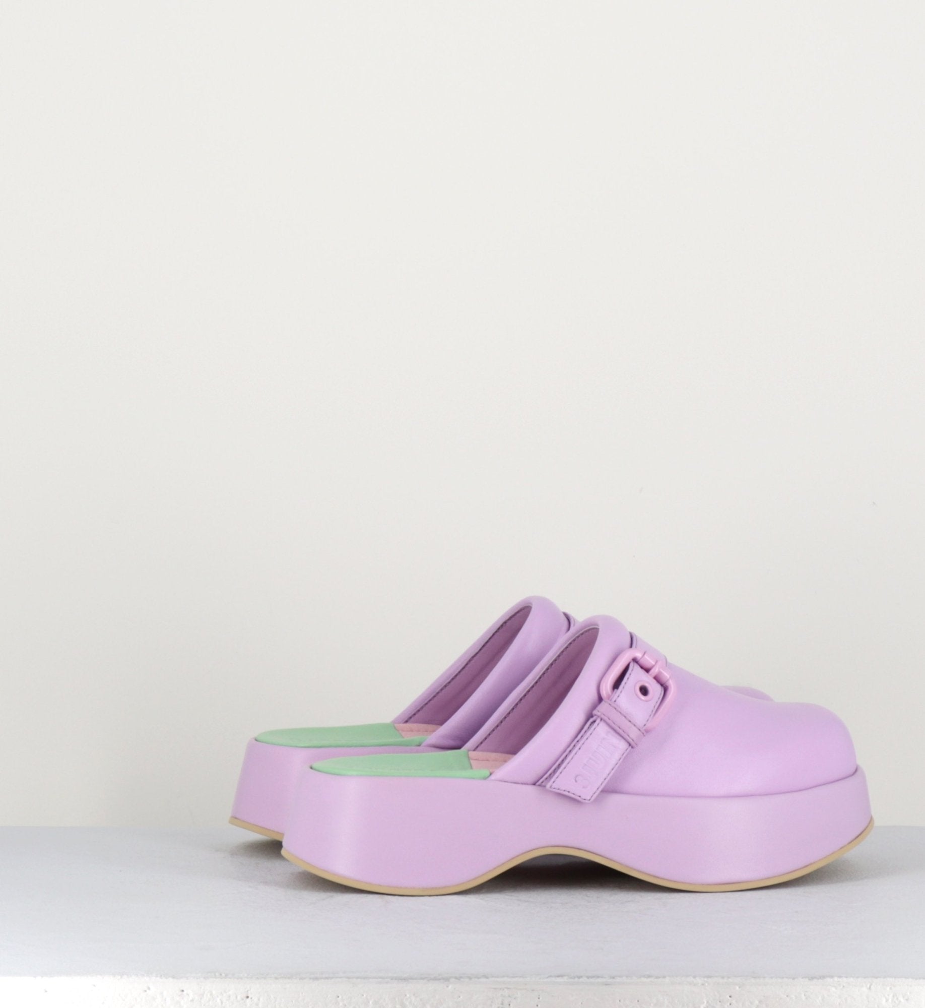 Sabot en cuir violet - LIPARI CHAT IRIS