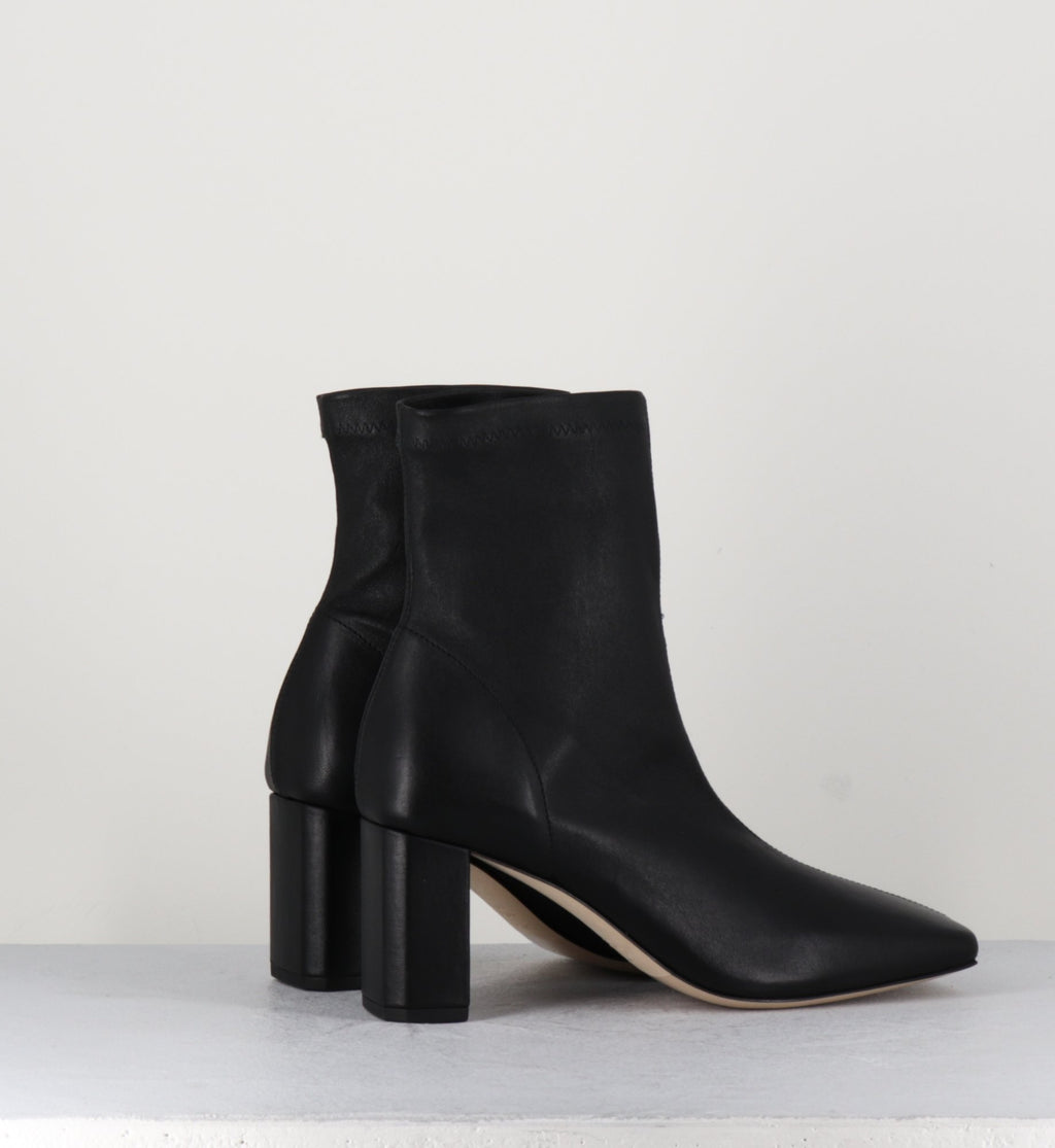 Boots à enfiler en cuir stretch noir - 1A4352D BLACK