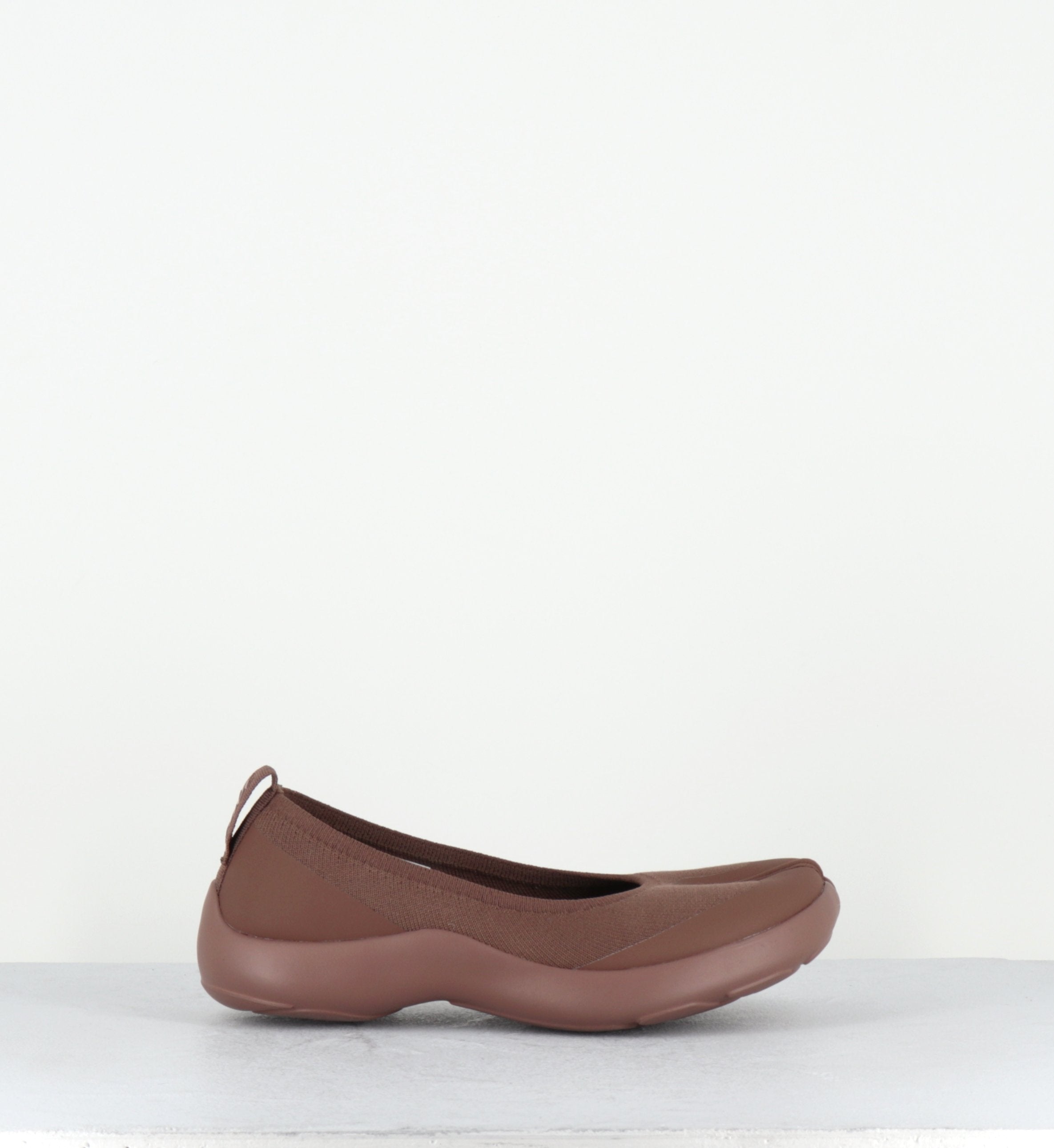 TABI BALLERINA CHOCOLATE