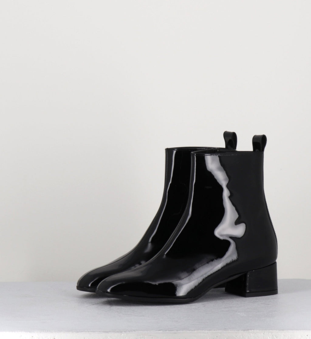 Boots 60s en cuir vernis noir - JANE VERNICE NERO