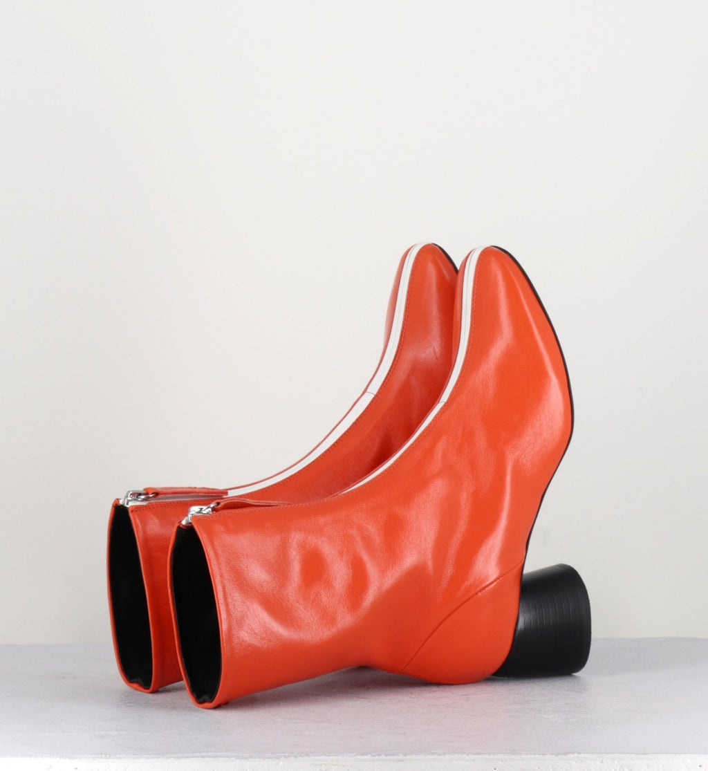 CAREN07 GLAZE NESPOLA