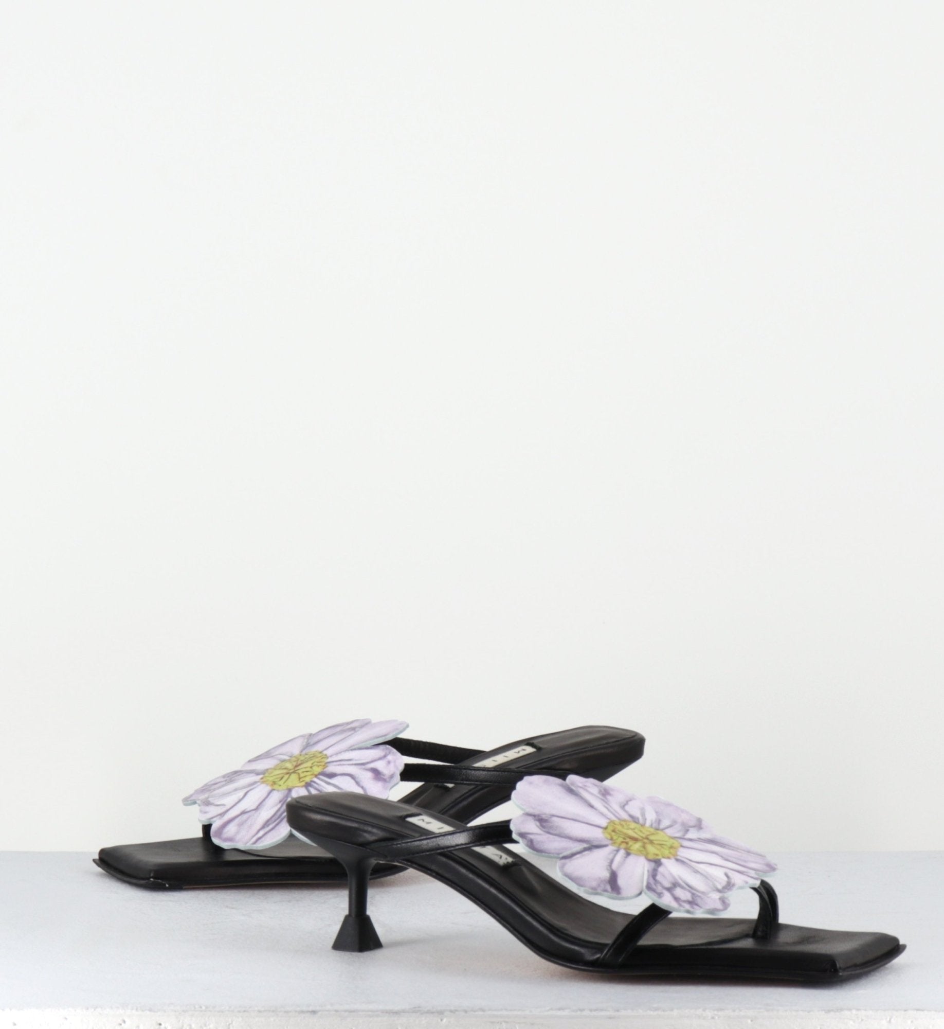 LOURDES BLACK SANDAL