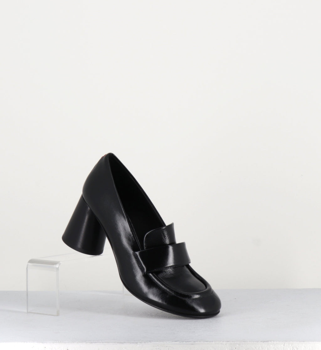 Mocassins à talon en cuir noir - ACE03 NERO