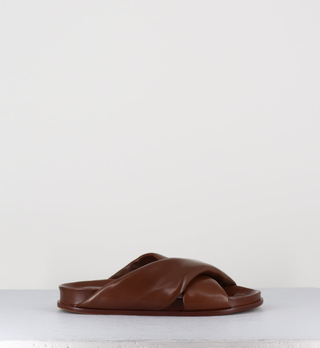 KADRI25 NAPPA COGNAC