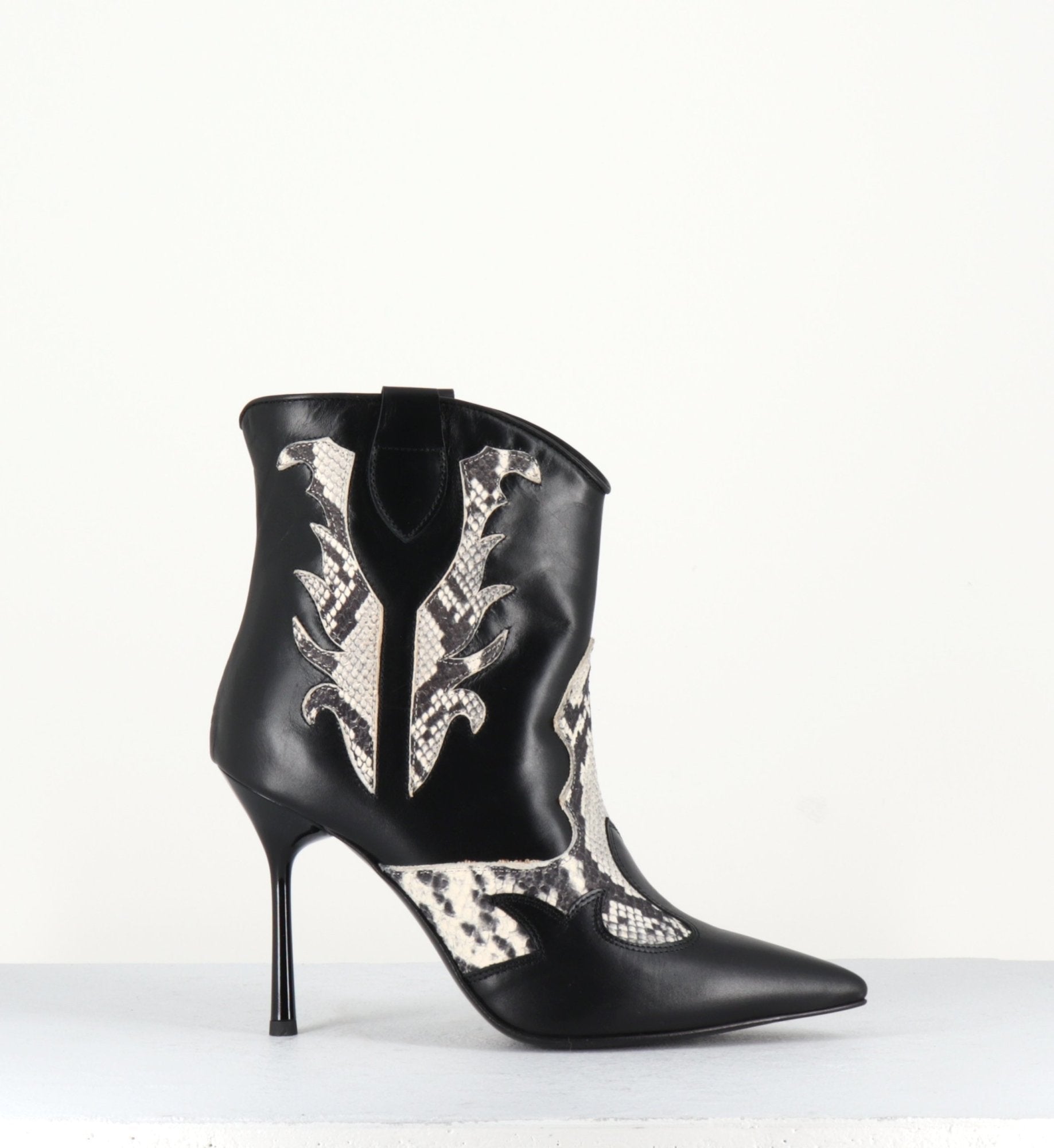 Bottines pointues à talon hauts Garrice collection - BR303