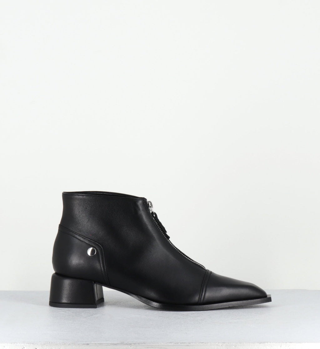 INE25 NAPPA NERO