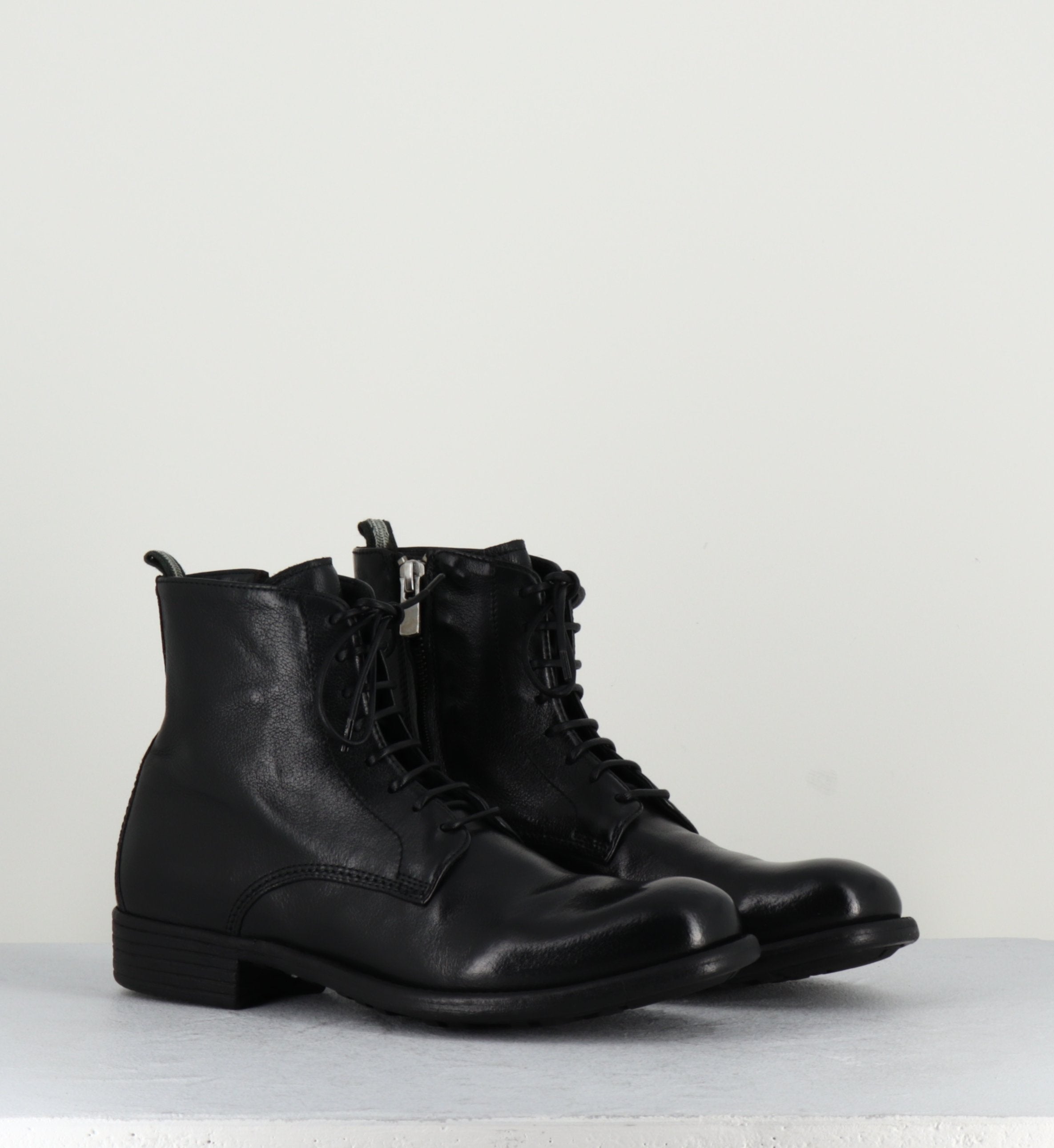 CALIXTE 02 IGNIS NERO