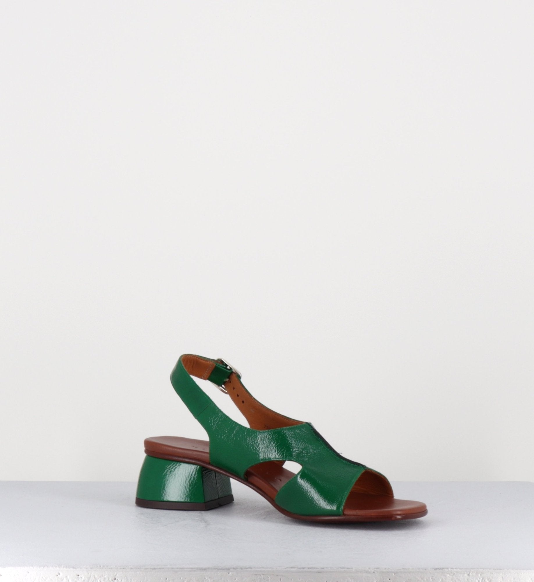 QUI-QUIANA44 FERRARI GREEN