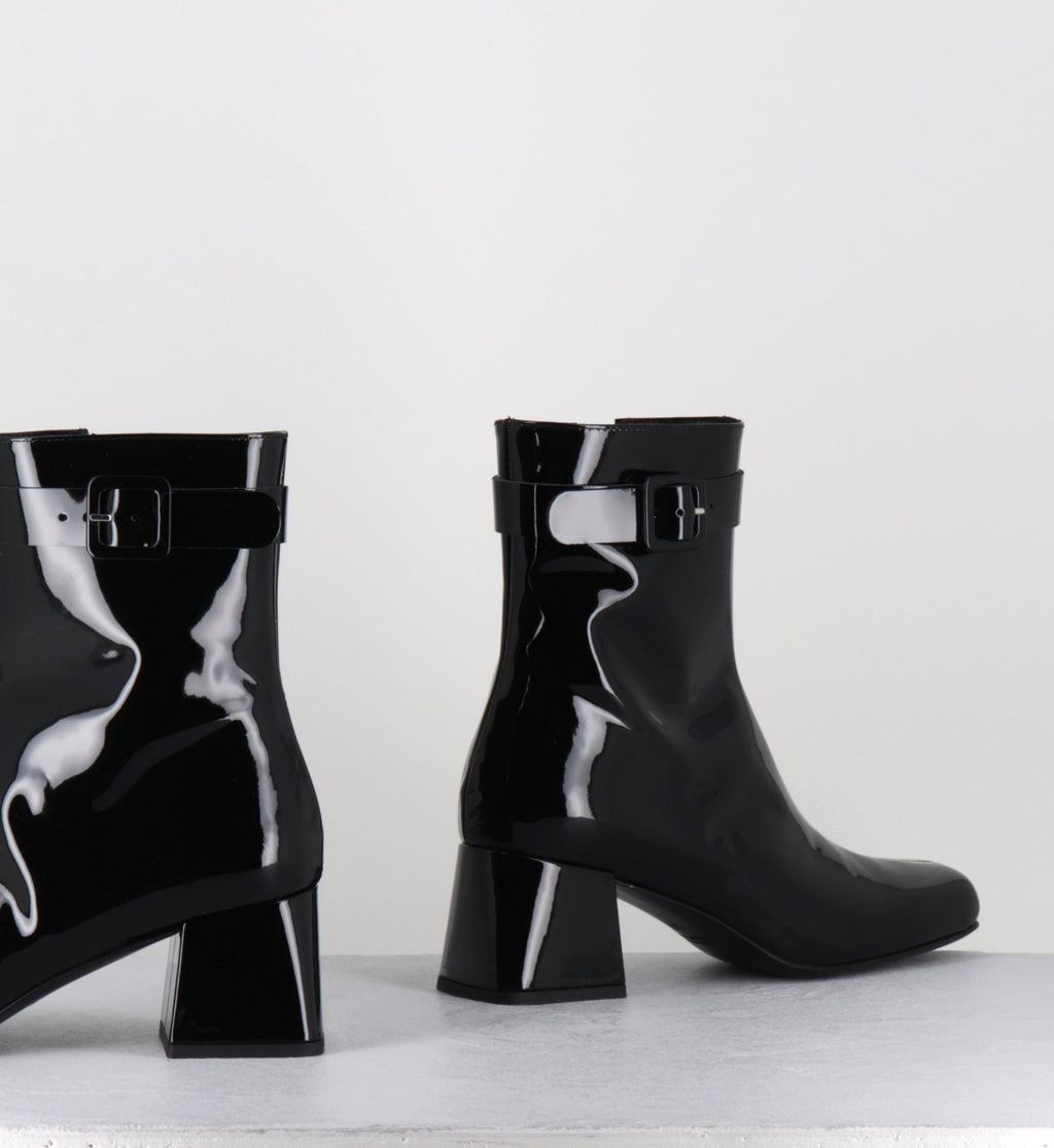 Boots 60s en cuir vernis noir - XERT VERNICE BLACK