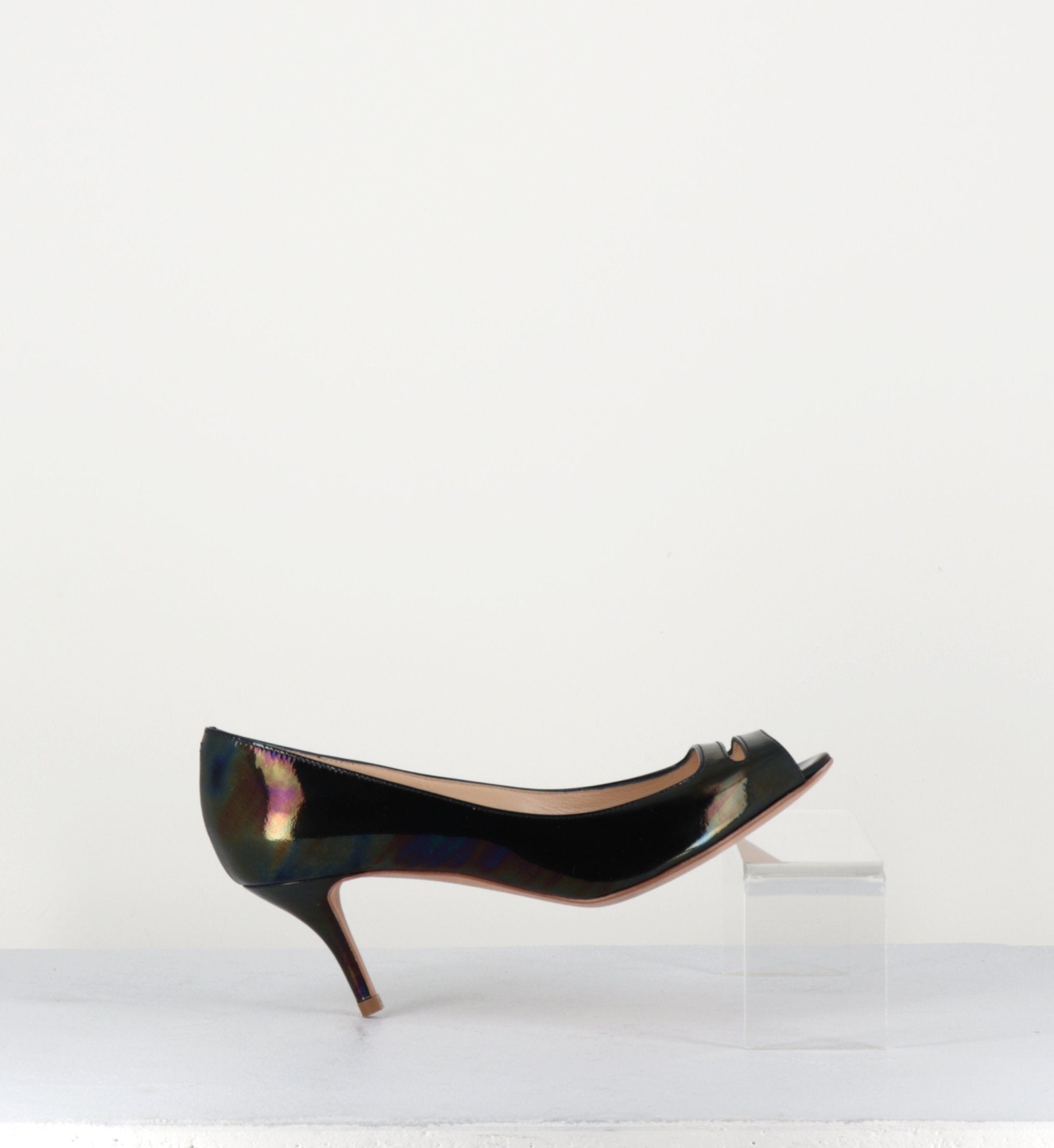 Escarpins petits talons en cuir vernis noir - Pellico