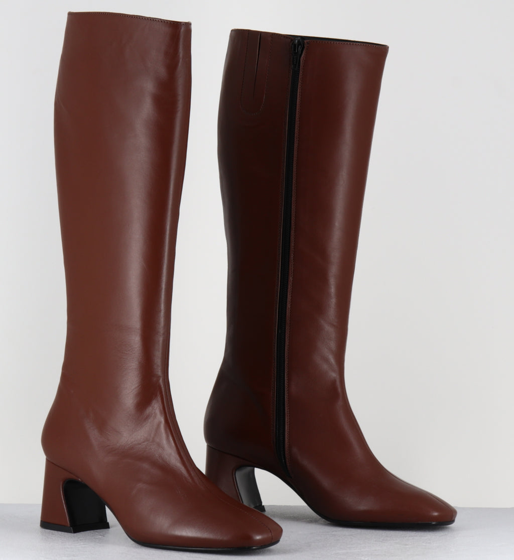 HELENA NAPPA CHATAGNE