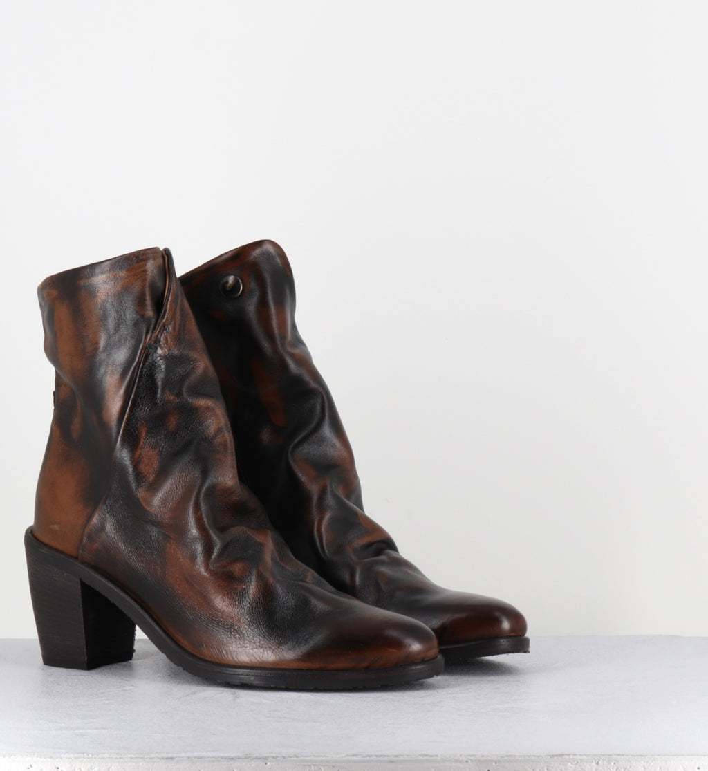 B82209 RITHM CALVADOS