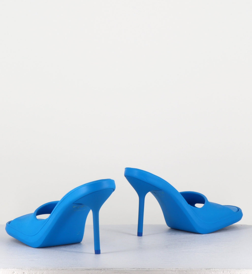 IDA BLUE SANDALS