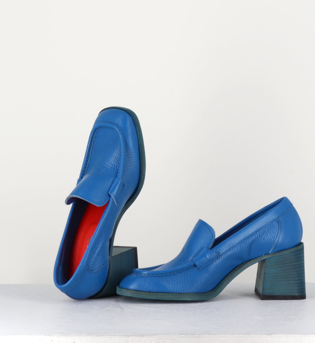 PE8630 BLU