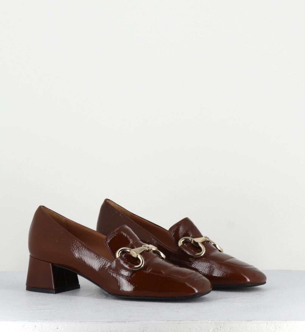2465 FINISH MARRONE