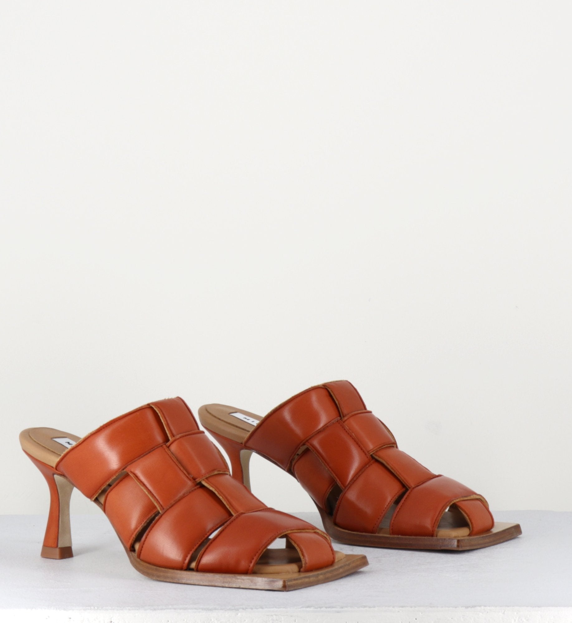 MAYTE BRICK MULES