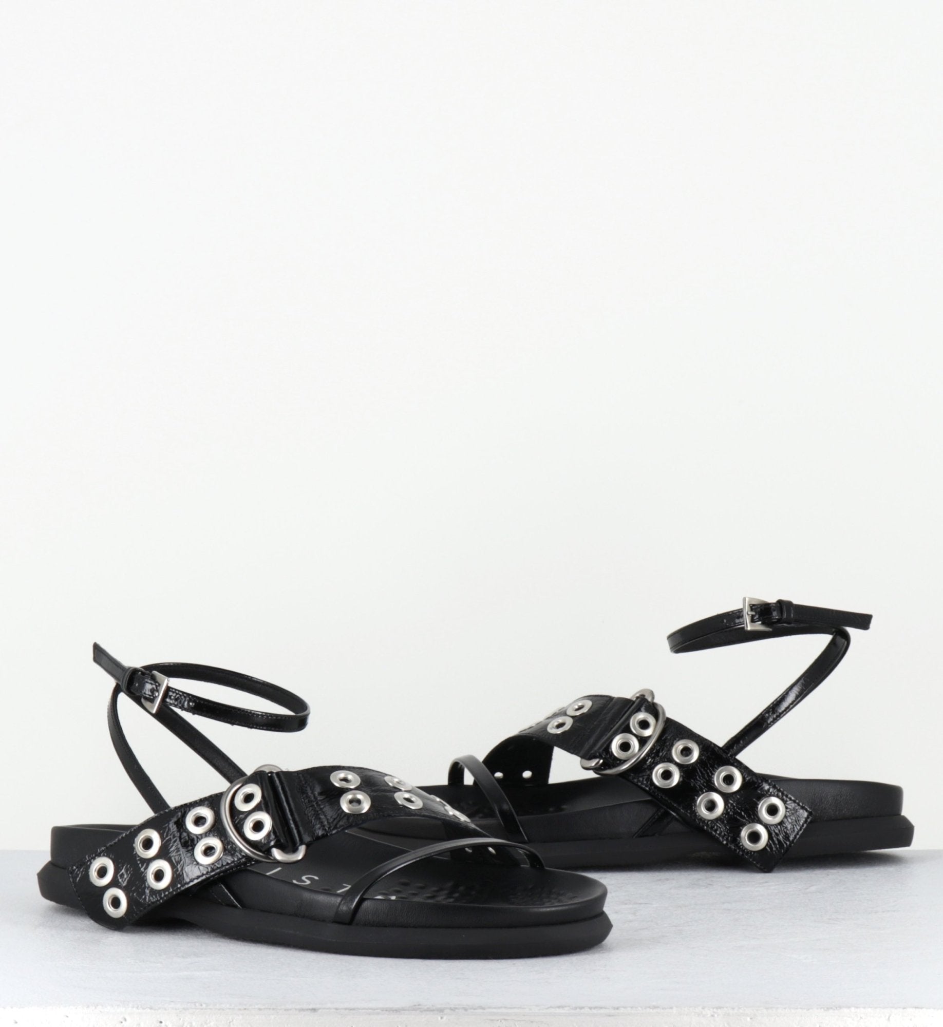ZILDA BLACK SANDAL