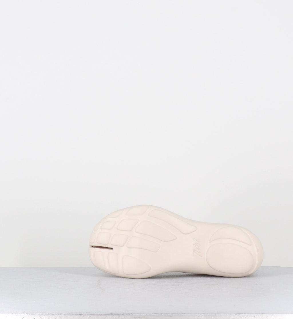 TABI BALLERINA OFF WHITE