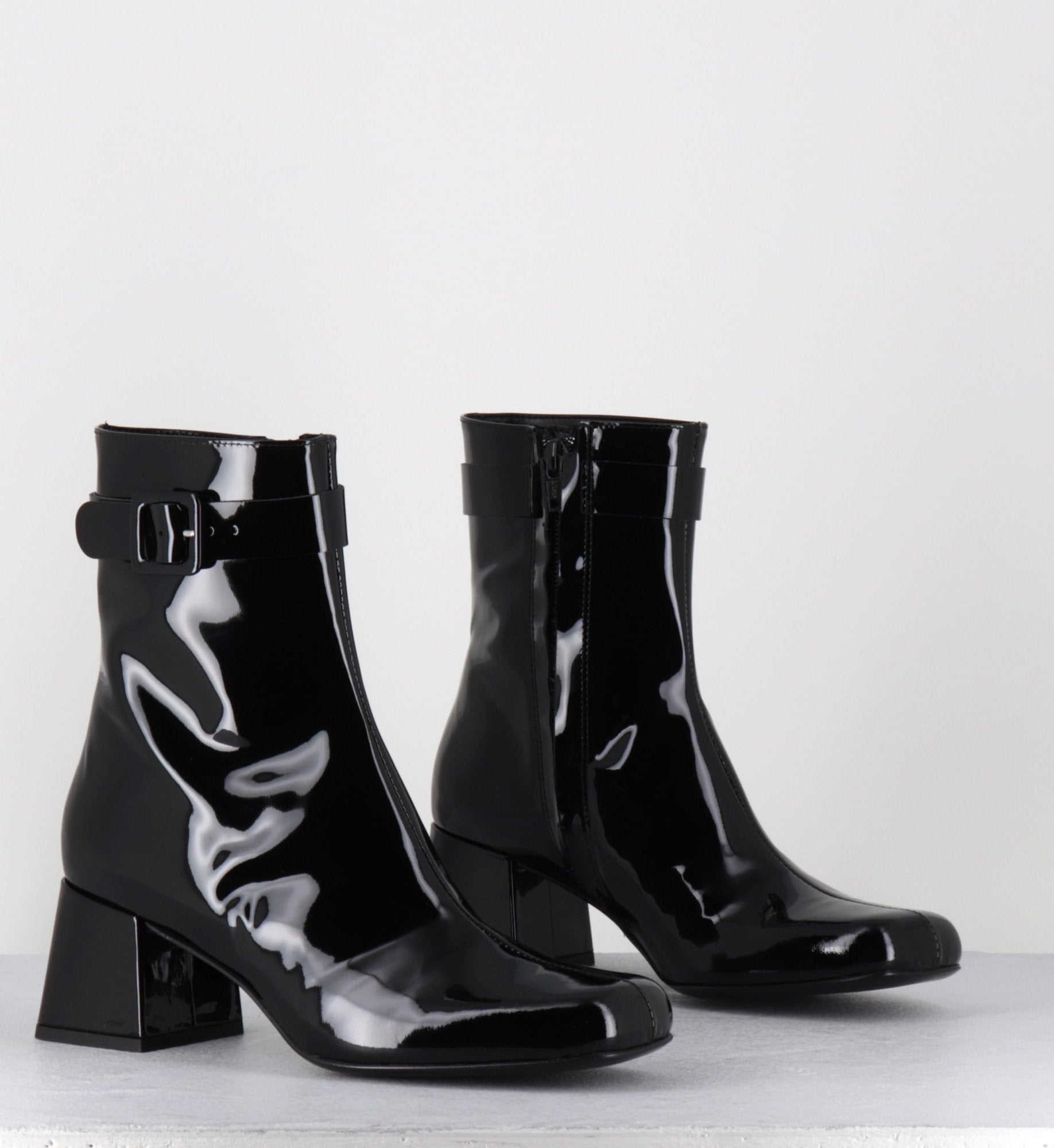 Boots 60s en cuir vernis noir - XERT VERNICE BLACK