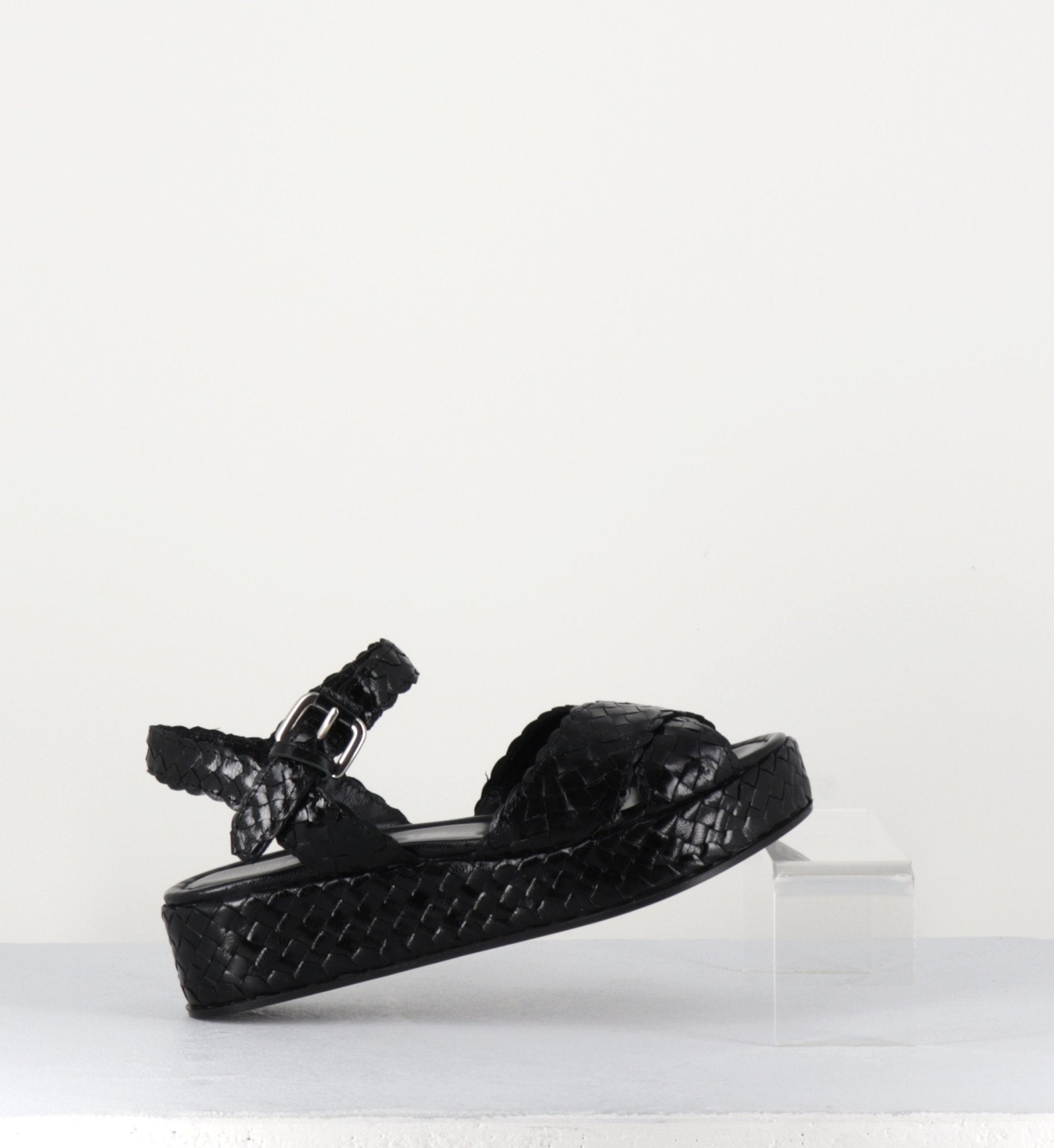 VERO25 NEGRO TRENZADO