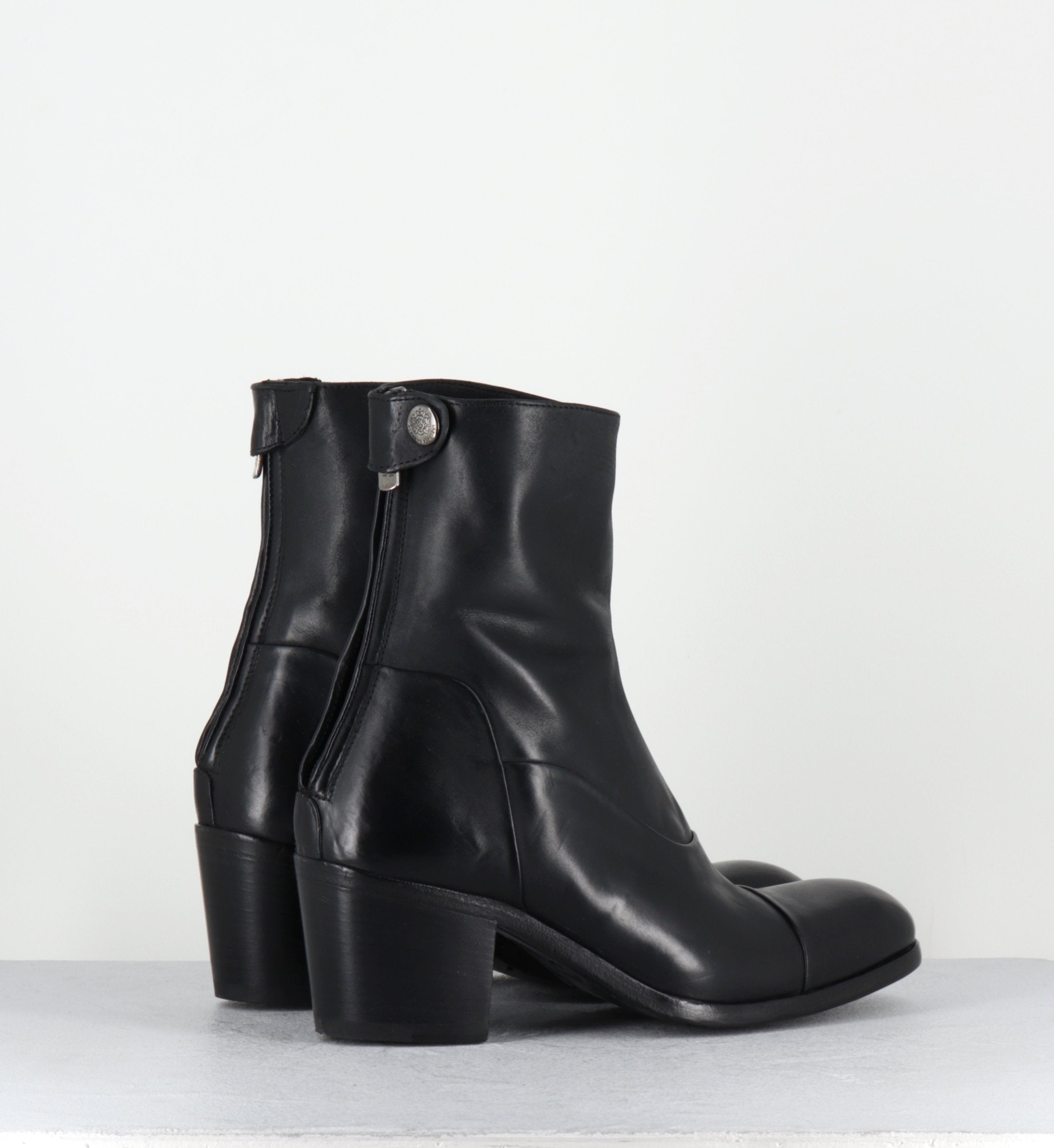 ISABEL 14004 STRIKE BLACK