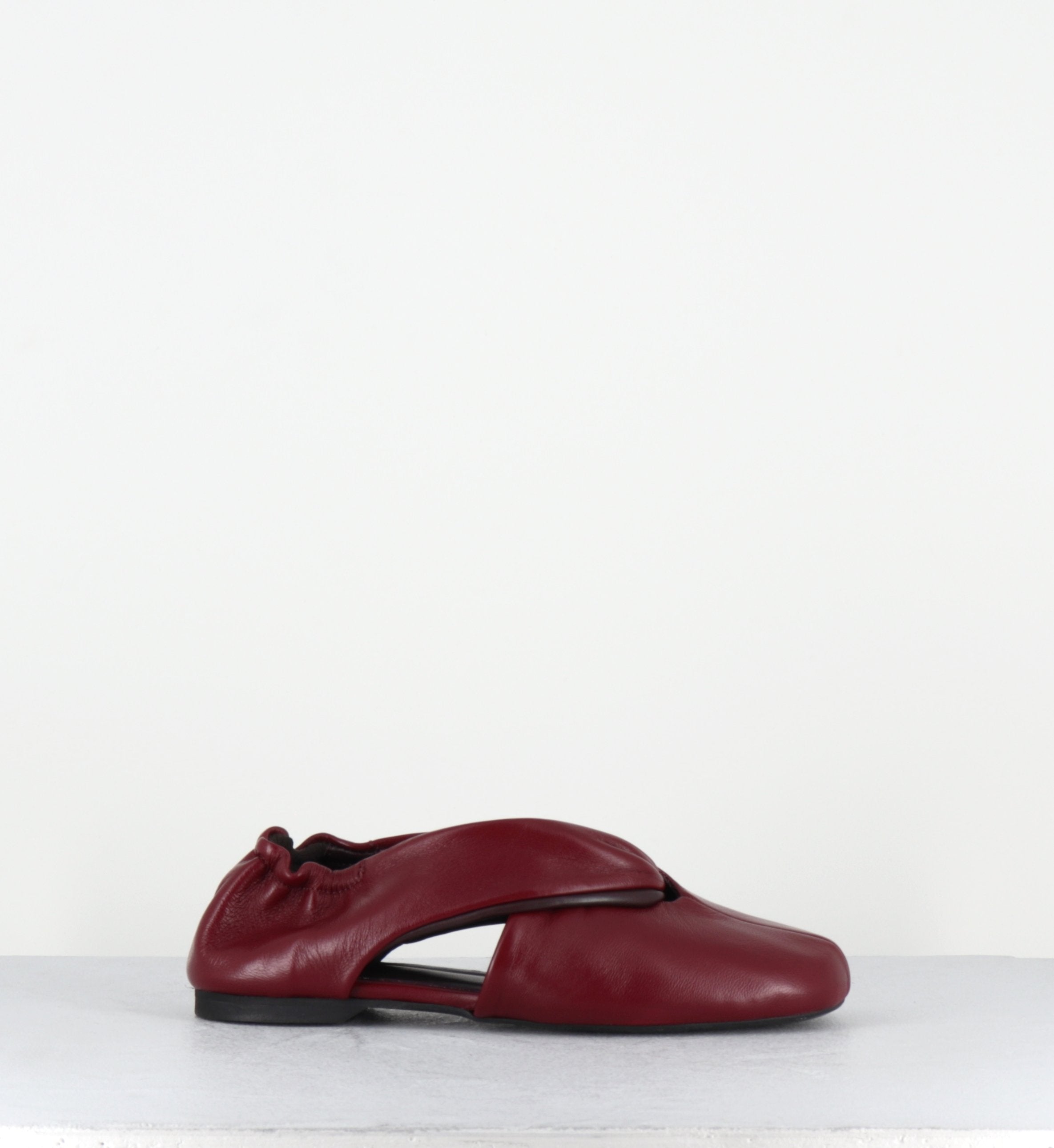 ALAULA BURGUNDY BALLET