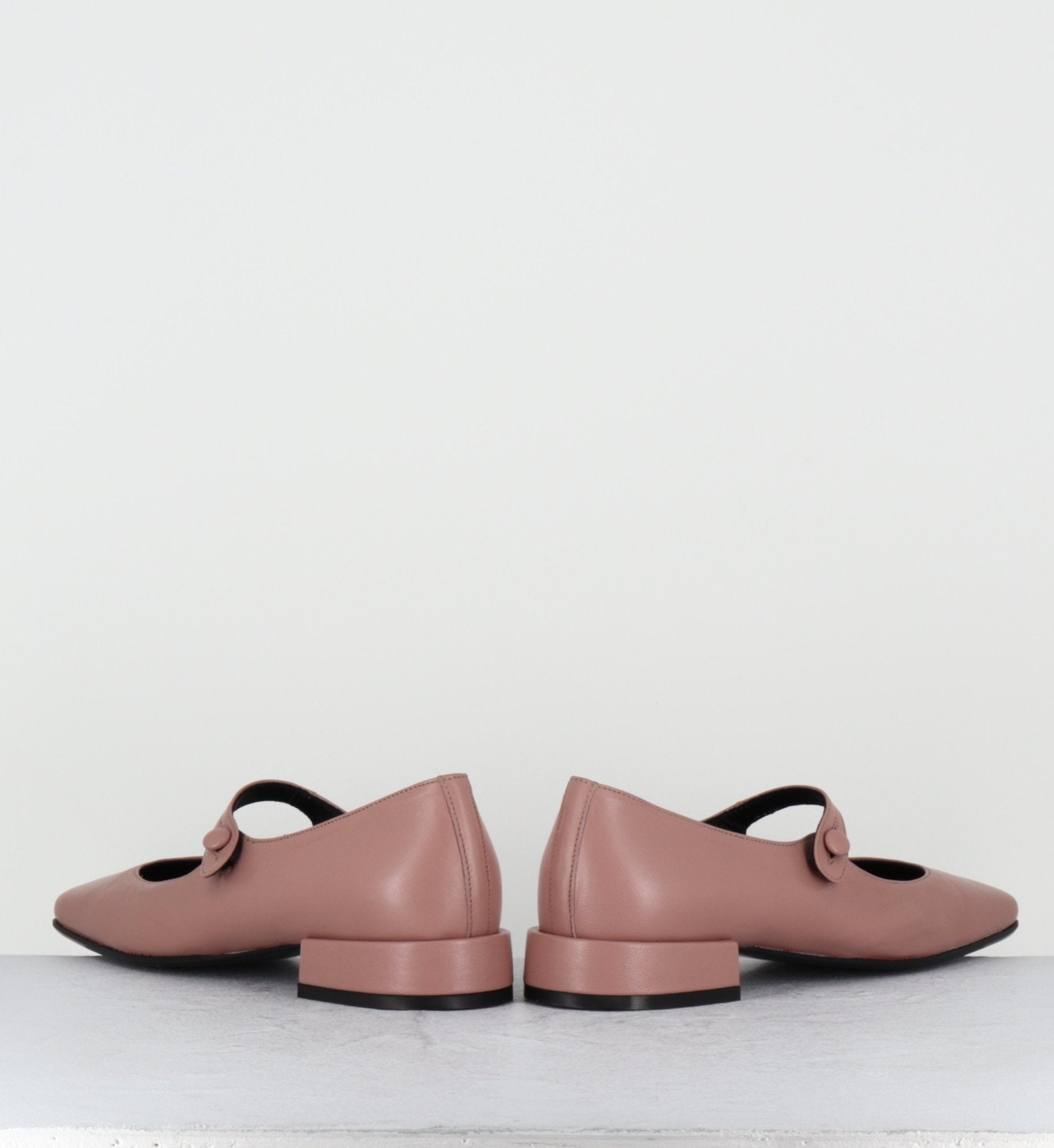 JANE NATURAL COWHIDE