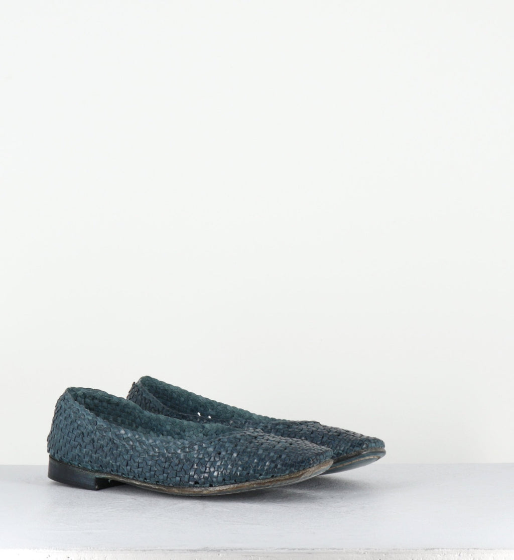 DOBRA DENIM