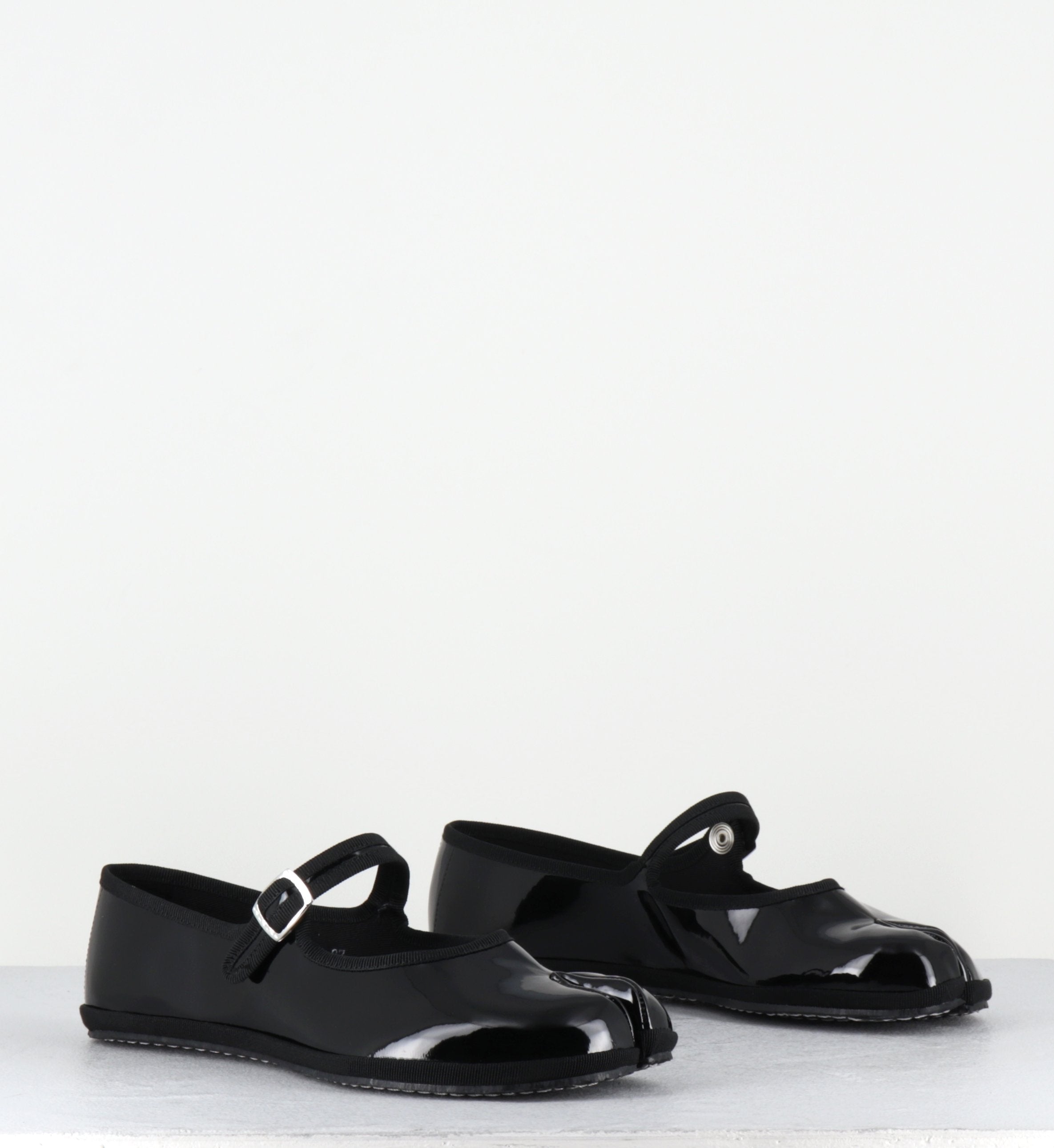 TABI MJ PATENT BLACK