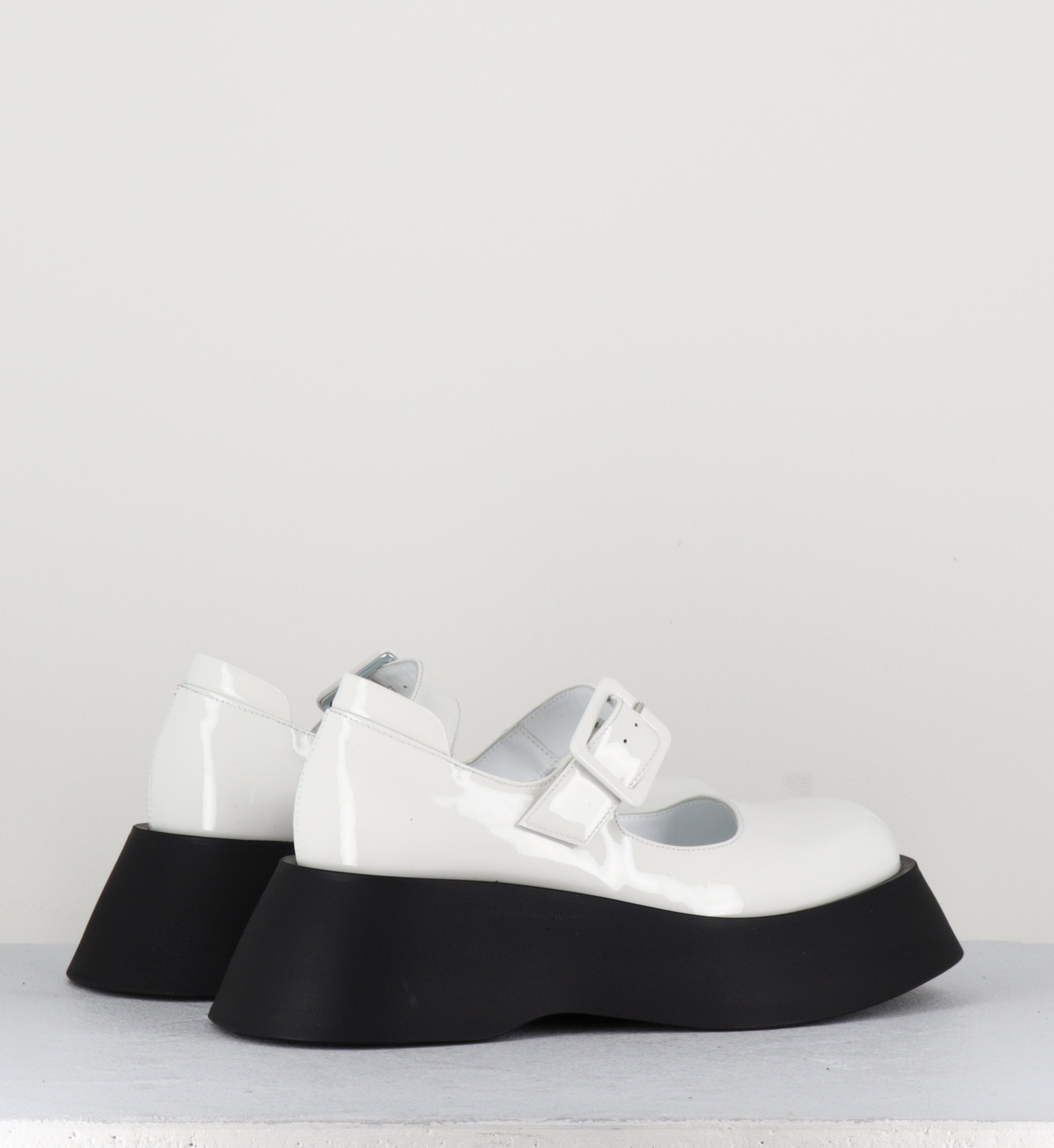 CORA VERNICE BIANCO