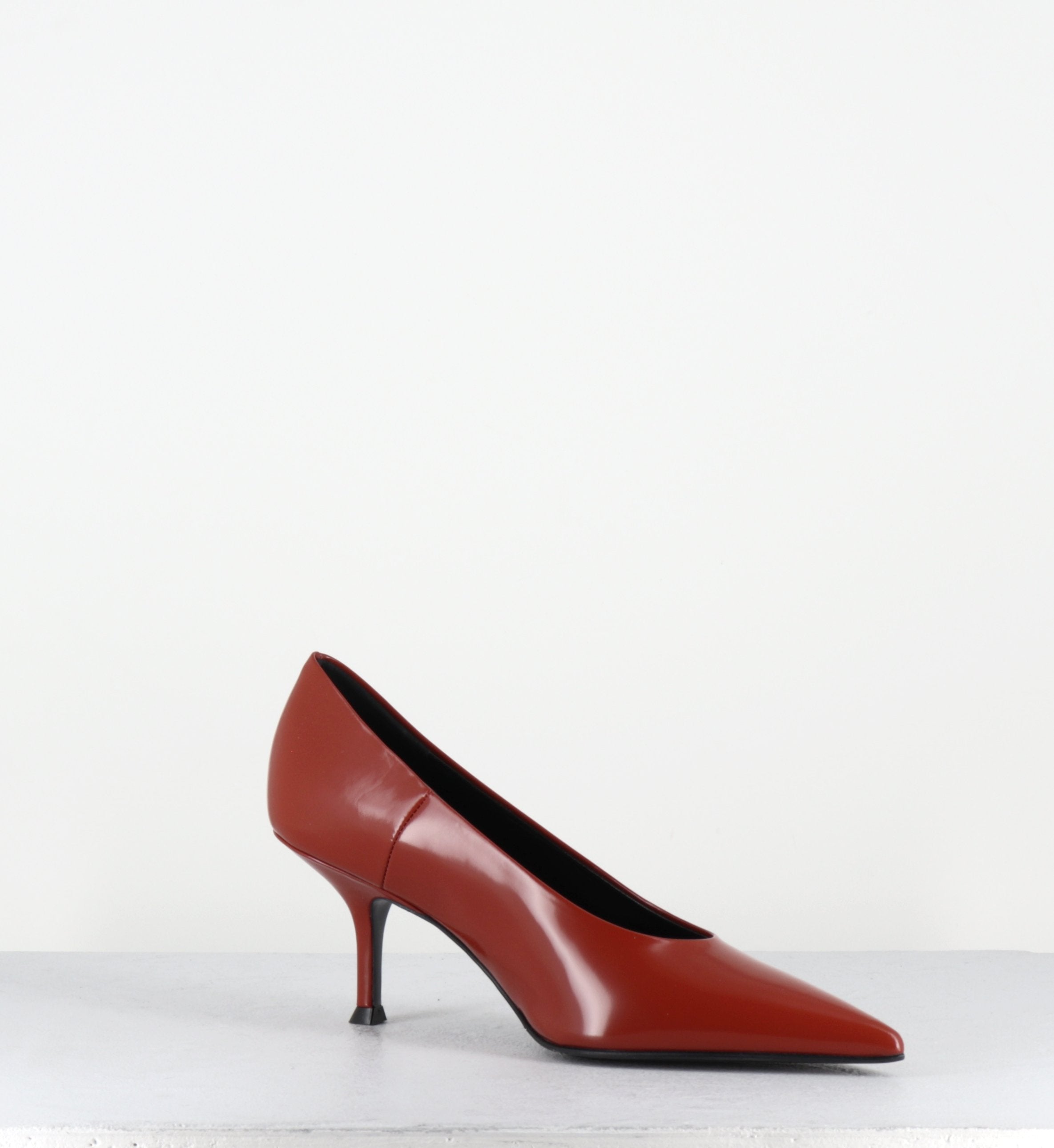 LT2434 SPAZZO RUGGINE