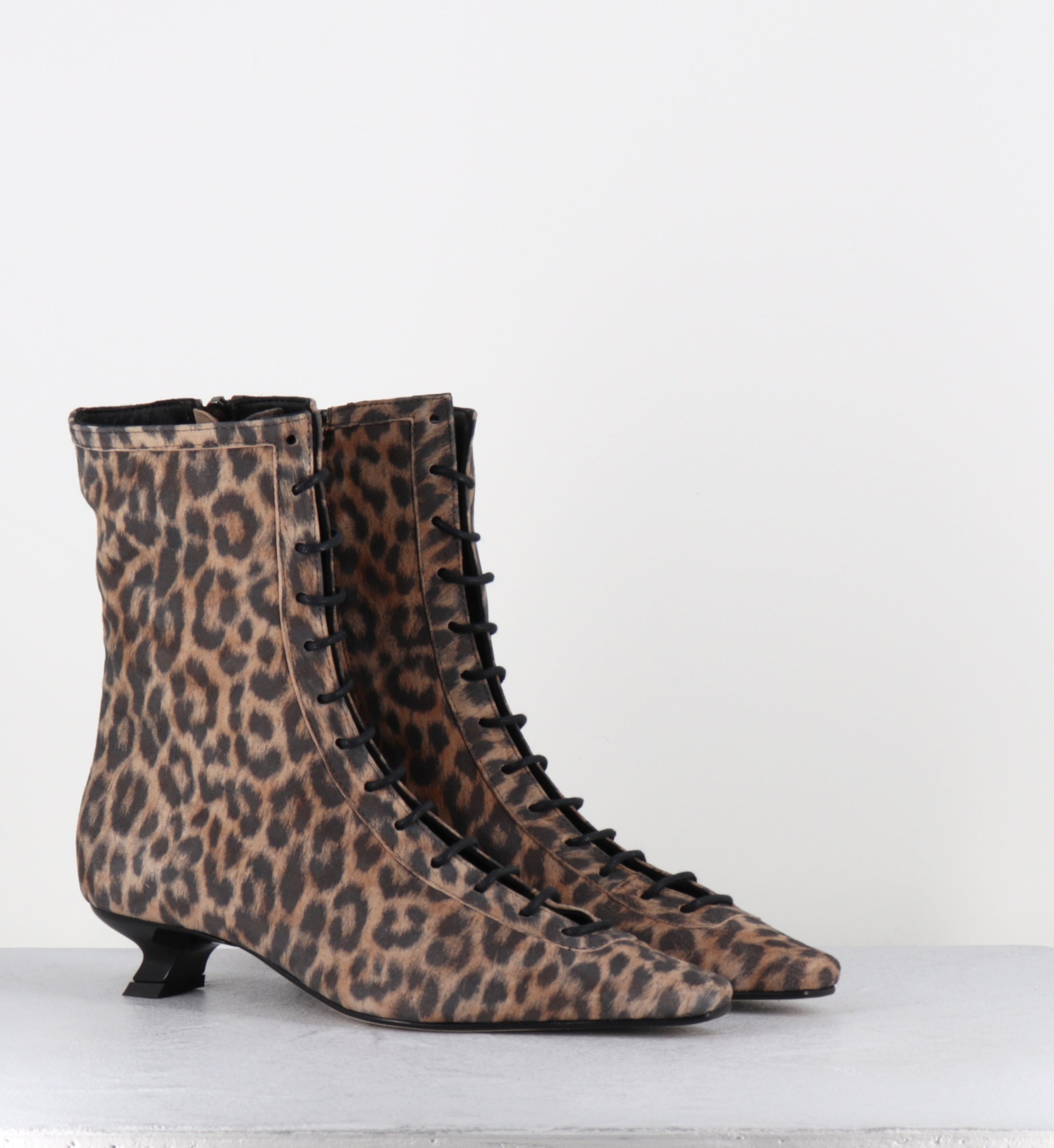 CORSO KAMELOS MACULATO