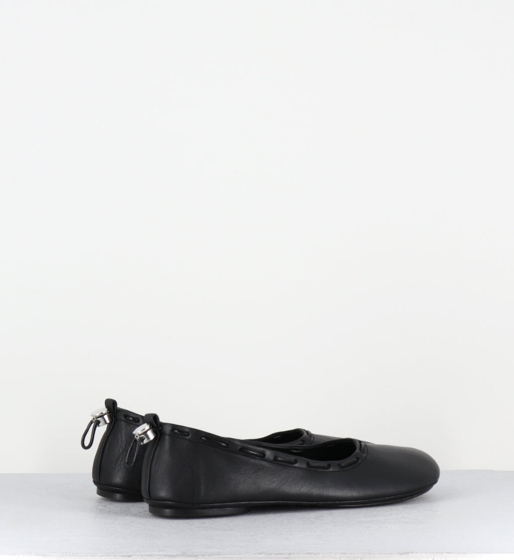 GILL BLACK BALLET