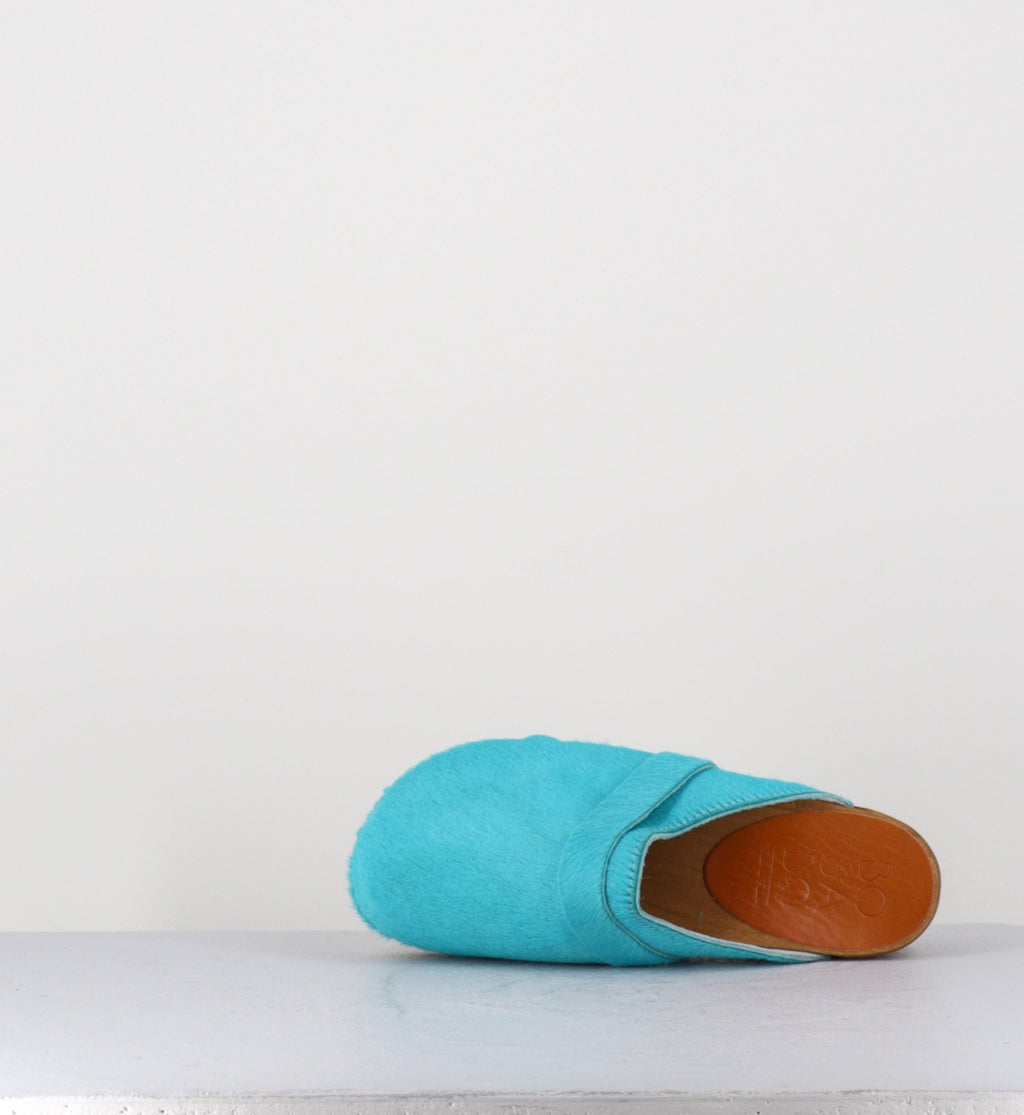 COMPLICE PONY TURQUOISE