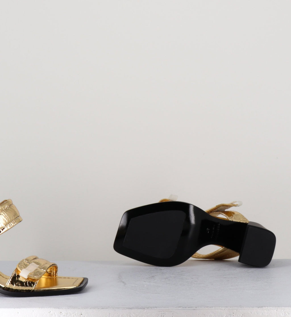 Sandales en cuir métallisé doré texturé - M6270 GOLD